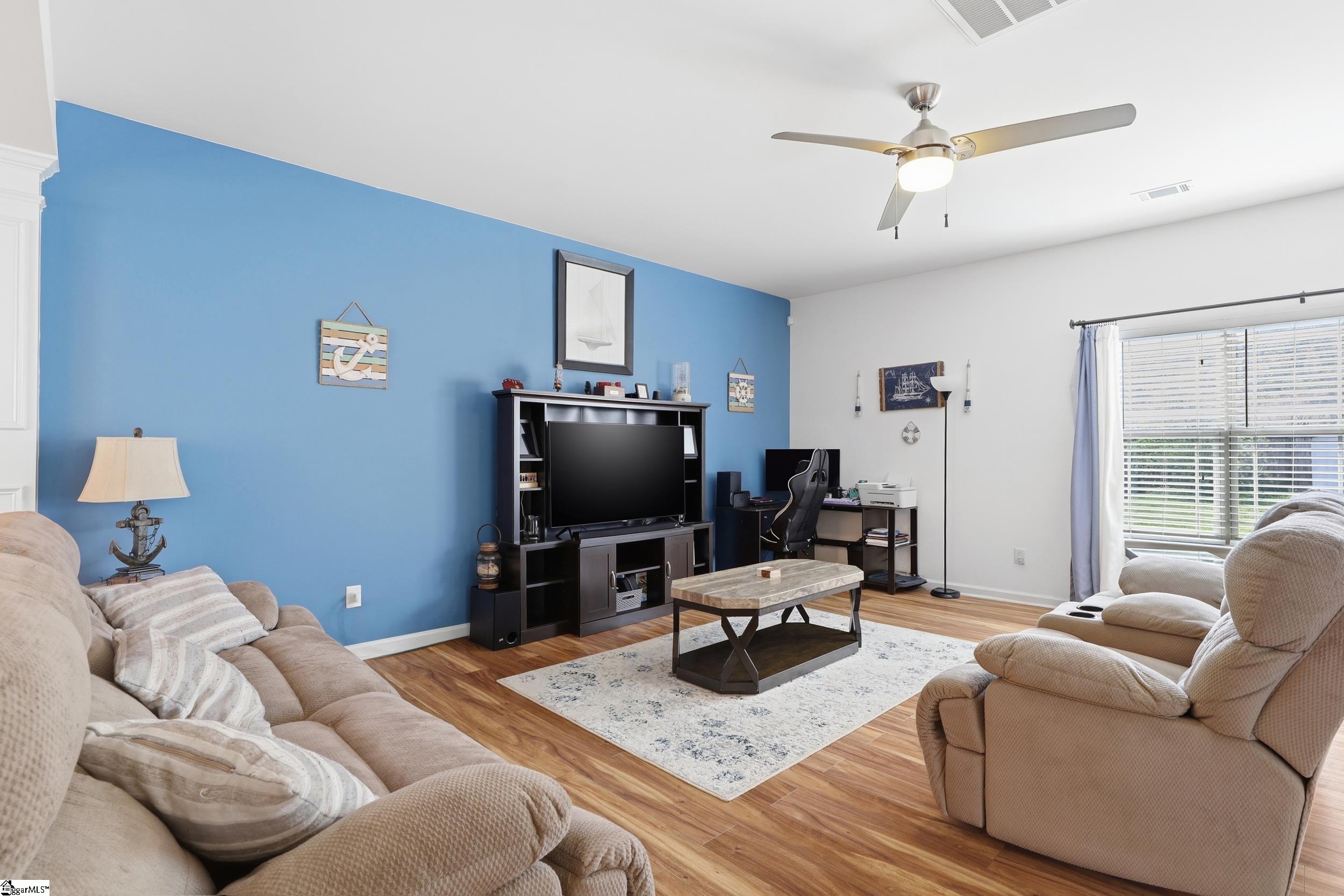 347 Riverdale Road Property Photo 2