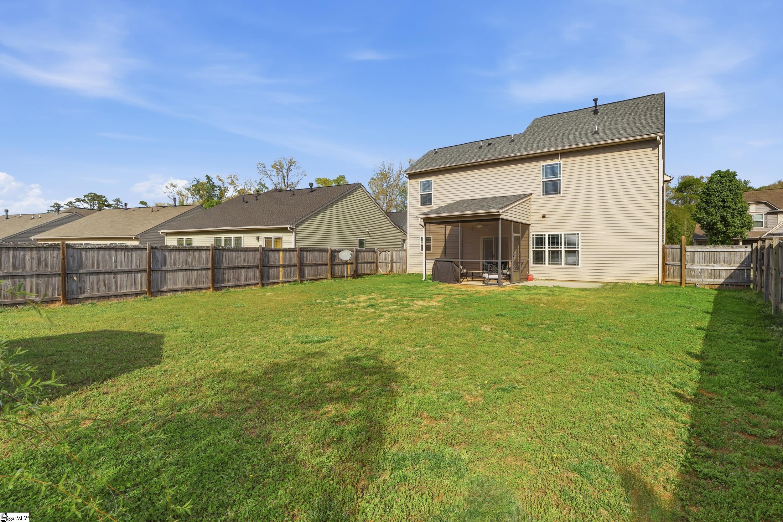 347 Riverdale Road Property Photo 8