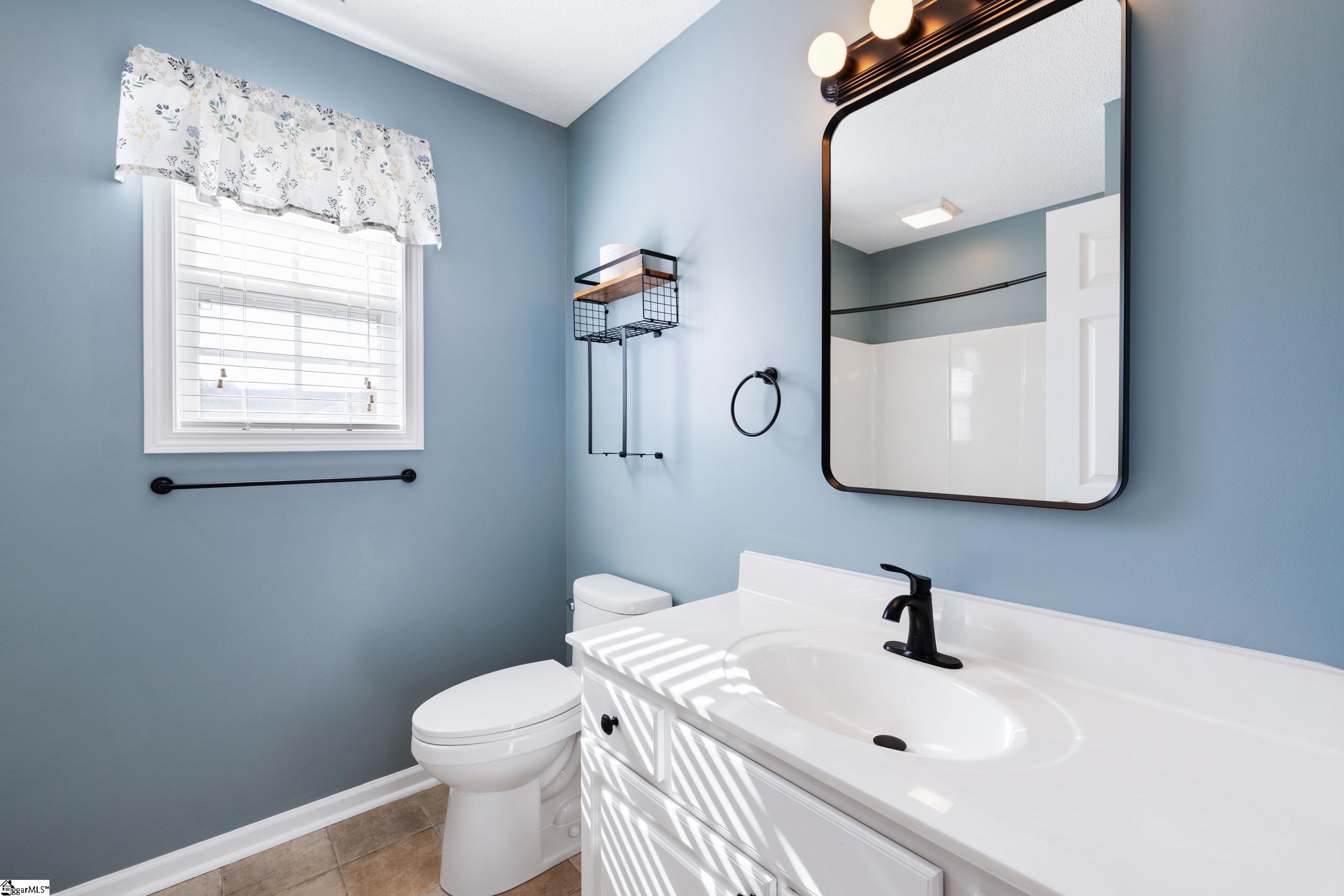 300 Cunningham Road Property Photo 18