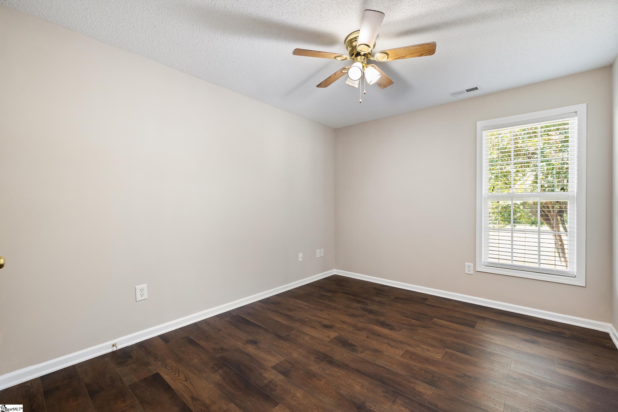300 Cunningham Road Property Photo 20