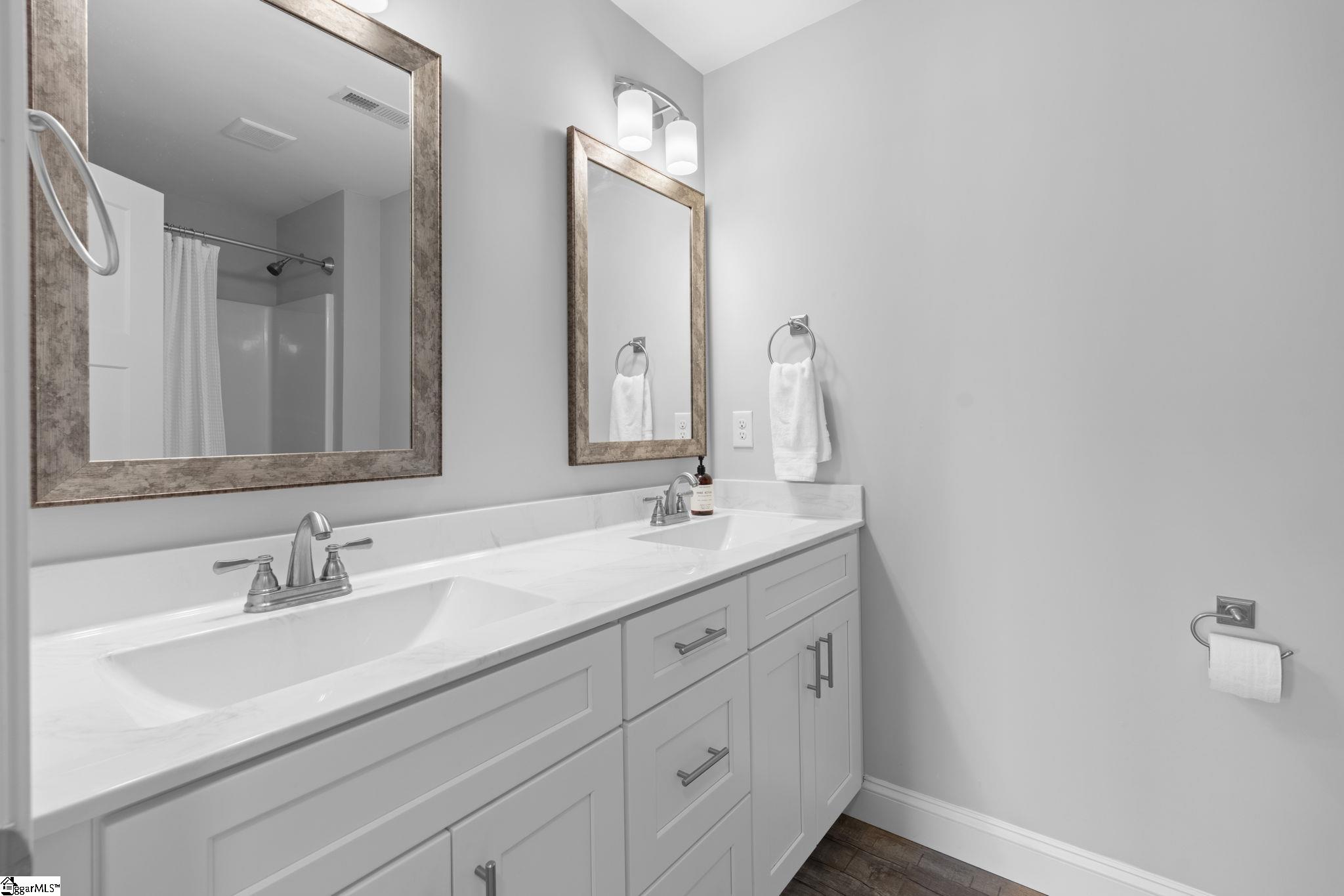 130 Tremont Avenue Property Photo 28