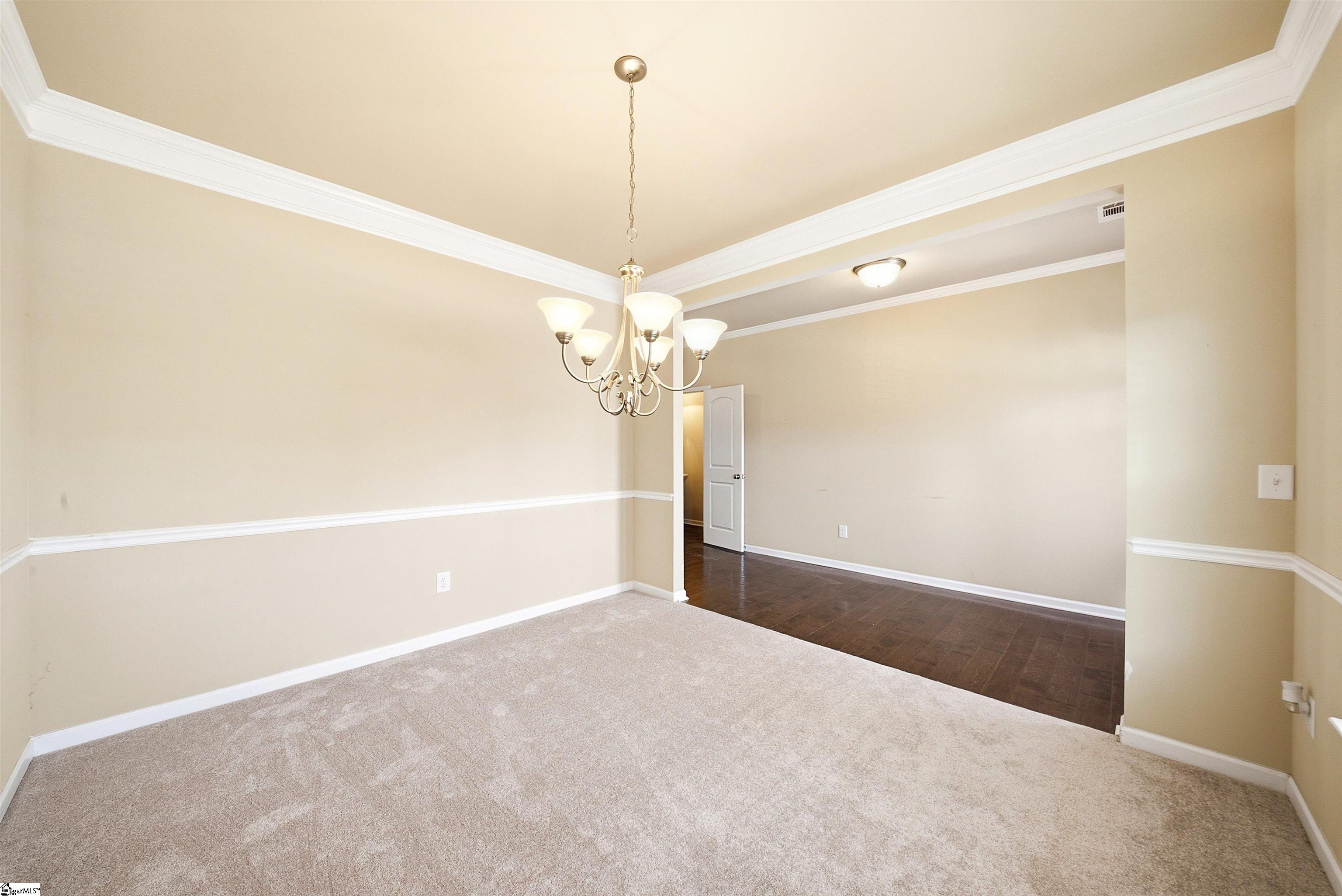 532 W Saddletree Drive Property Photo 13