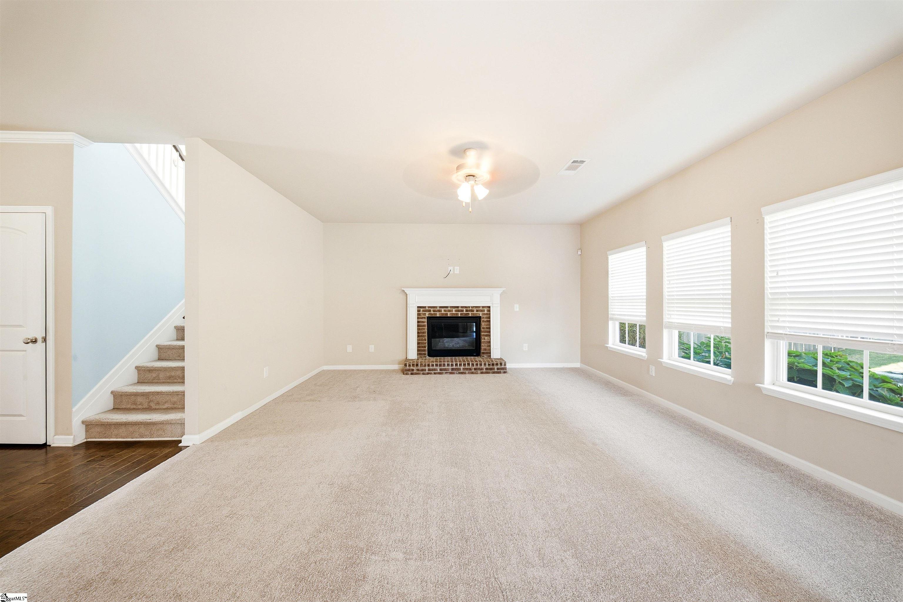 532 W Saddletree Drive Property Photo 27