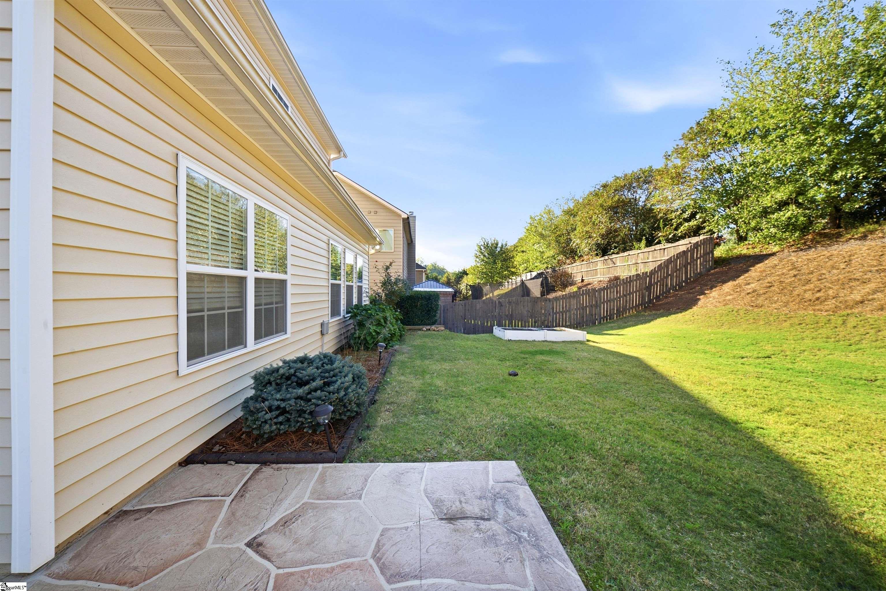 532 W Saddletree Drive Property Photo 41