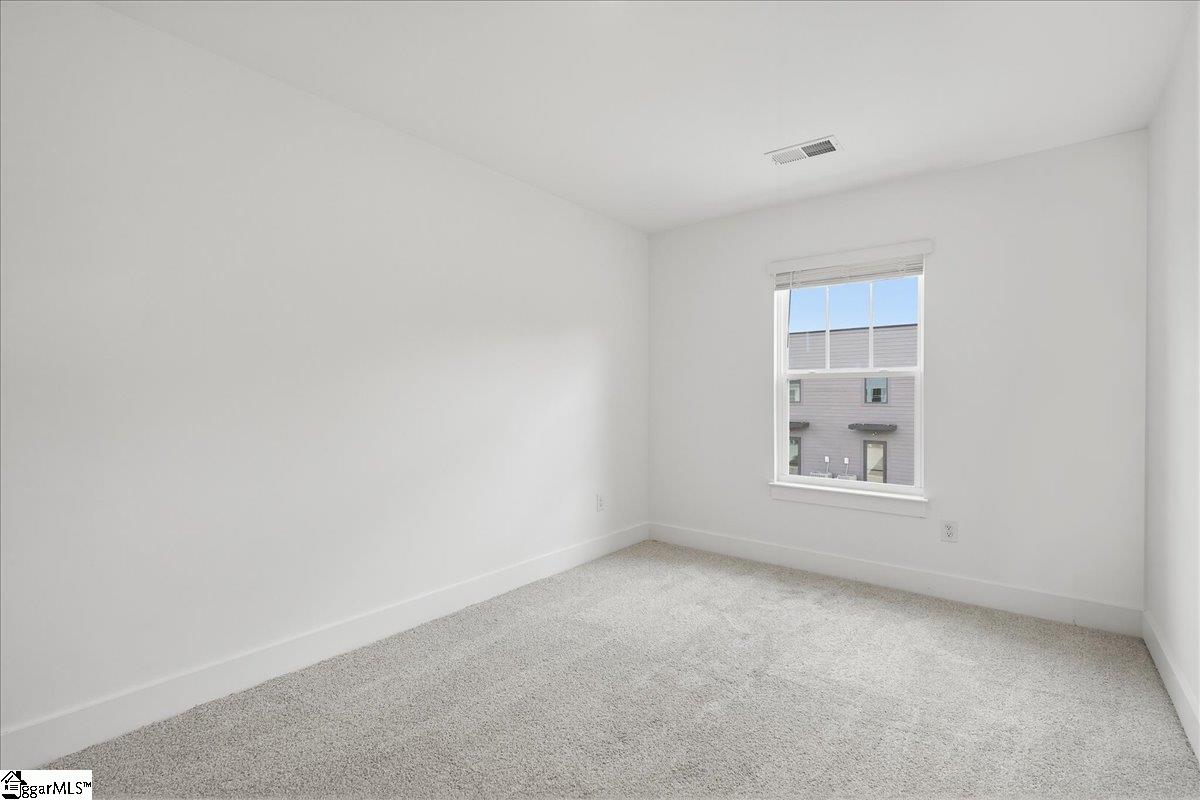 228 Ridgelea Street Property Photo 22