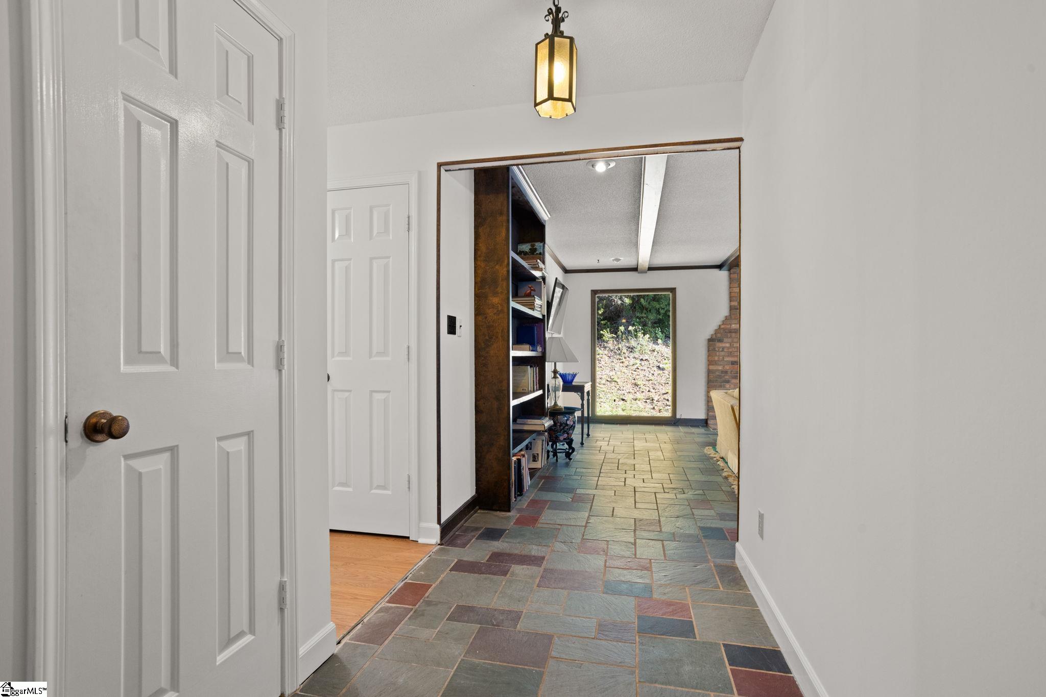 1640 Mount Lebanon Road Property Photo 3