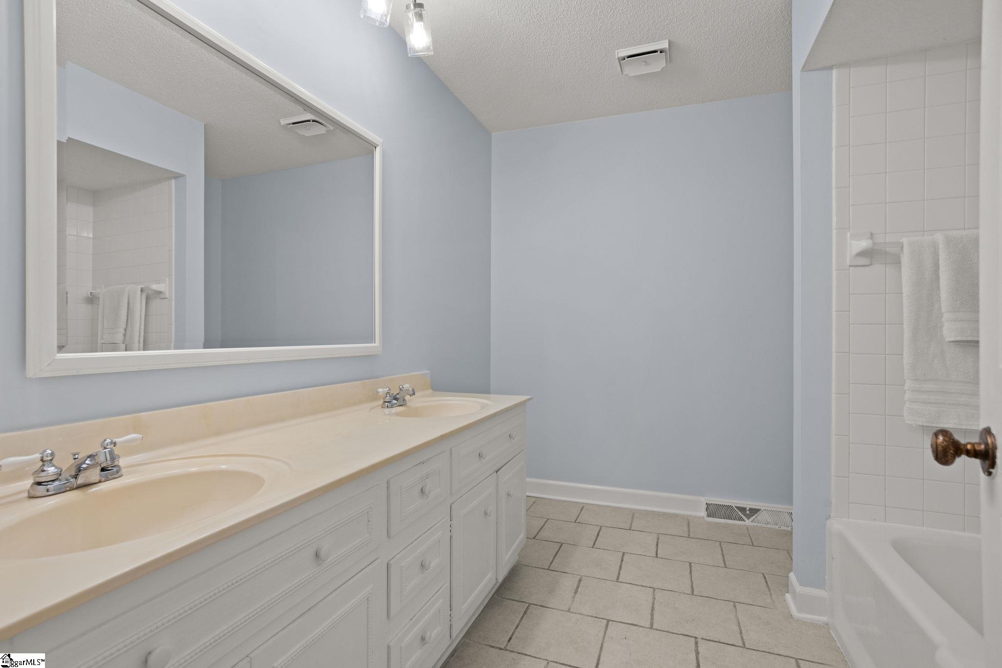 1640 Mount Lebanon Road Property Photo 13