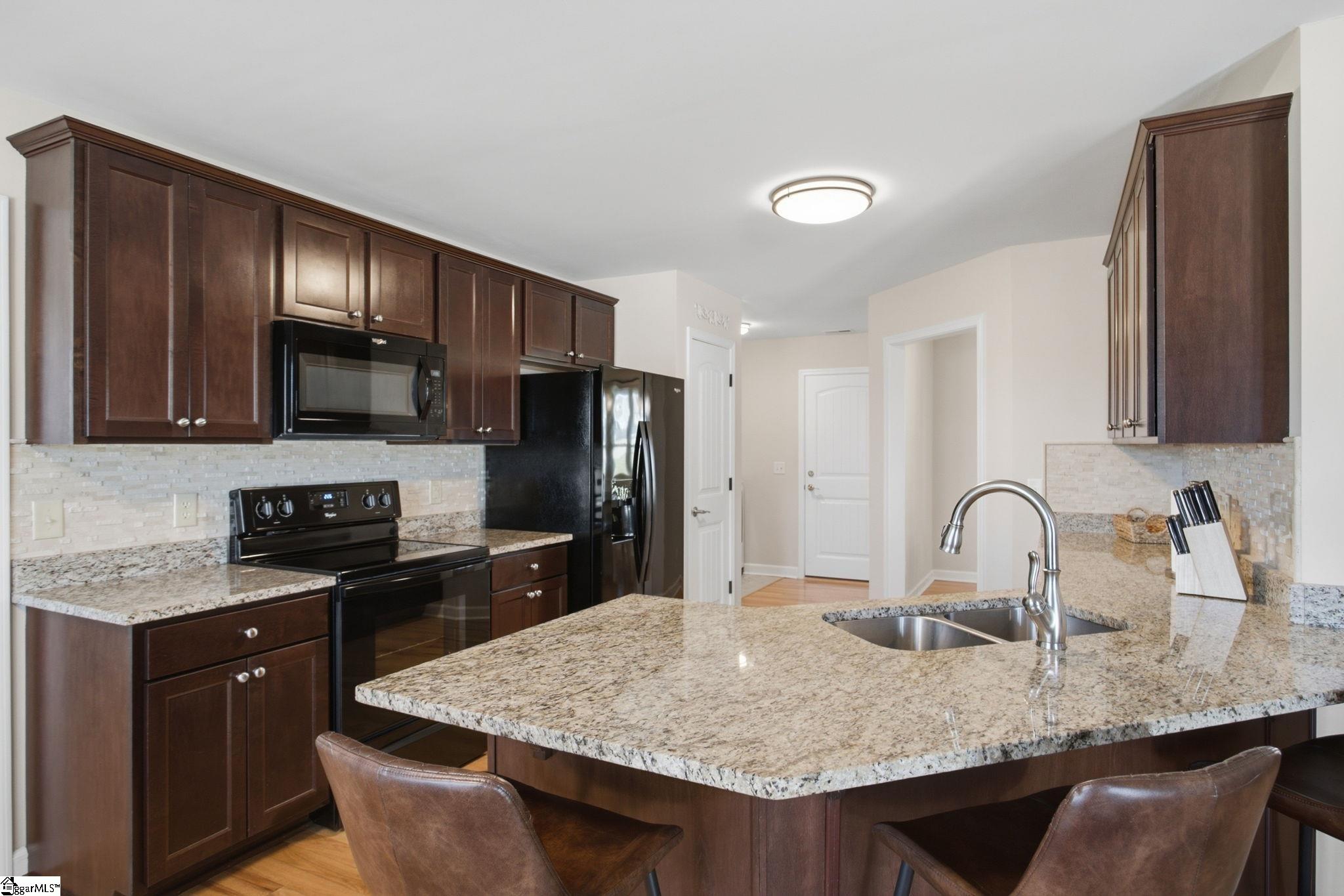 484 Carriage Gate Drive Property Photo 15