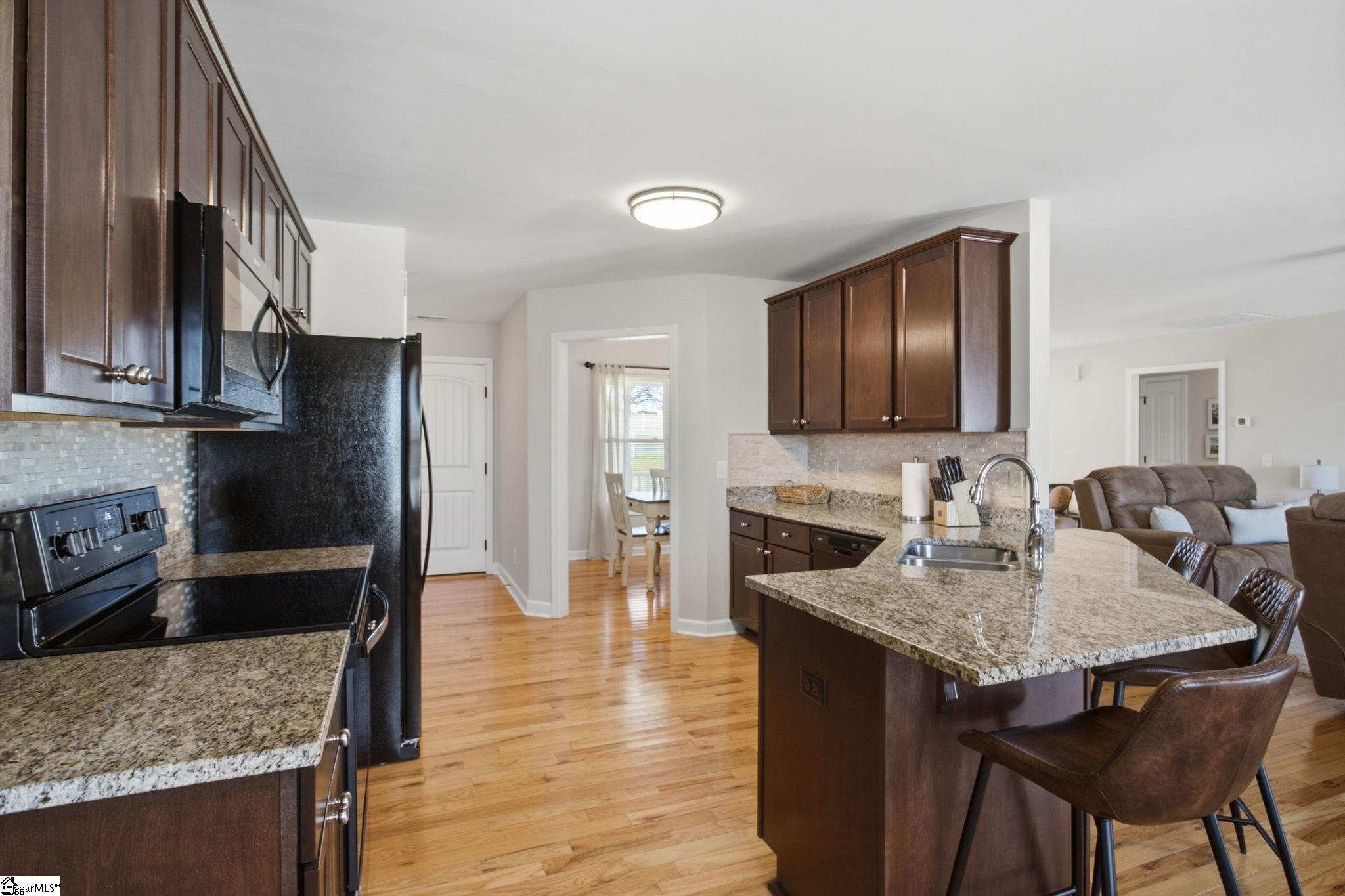 484 Carriage Gate Drive Property Photo 16