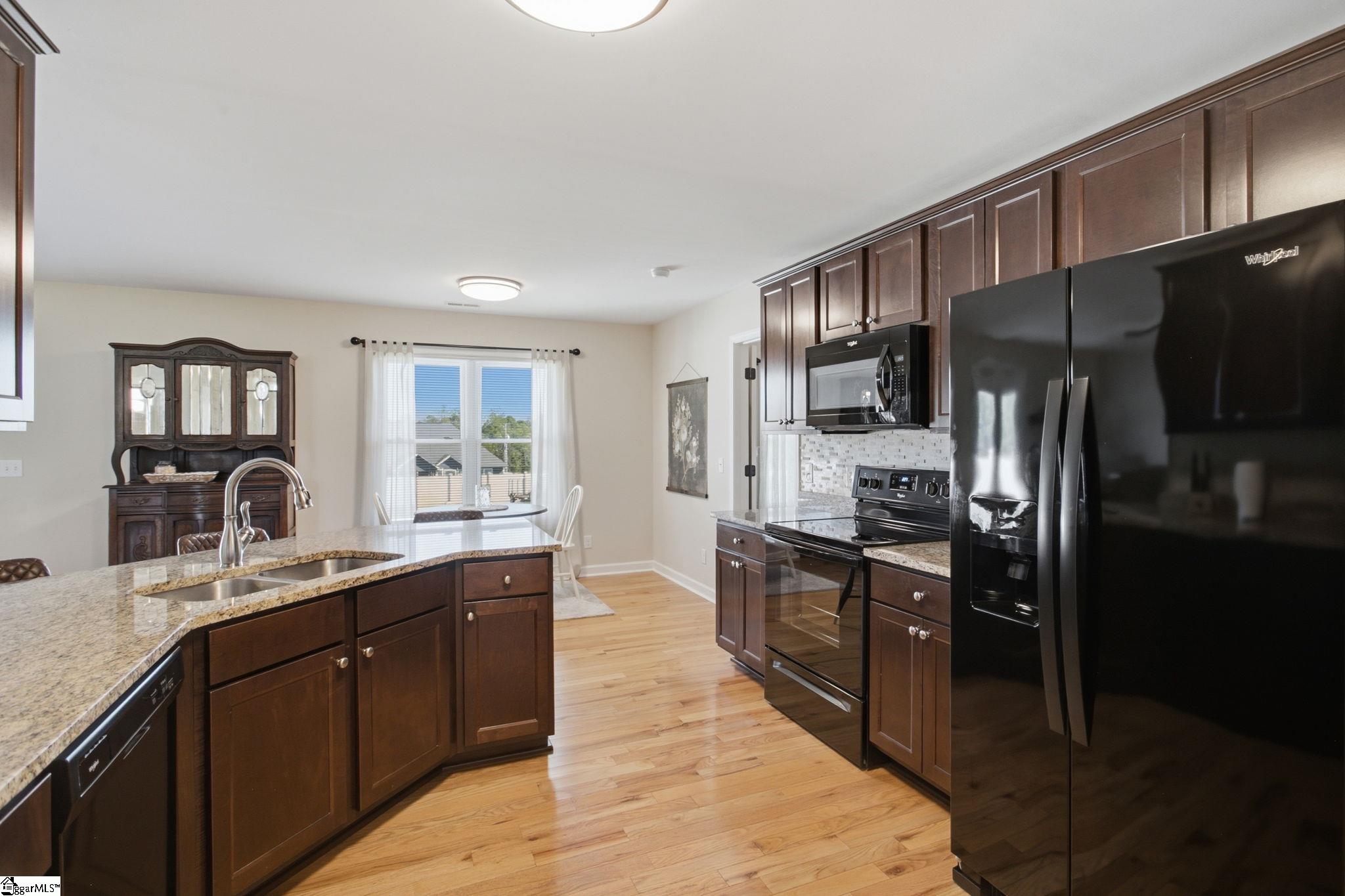 484 Carriage Gate Drive Property Photo 18