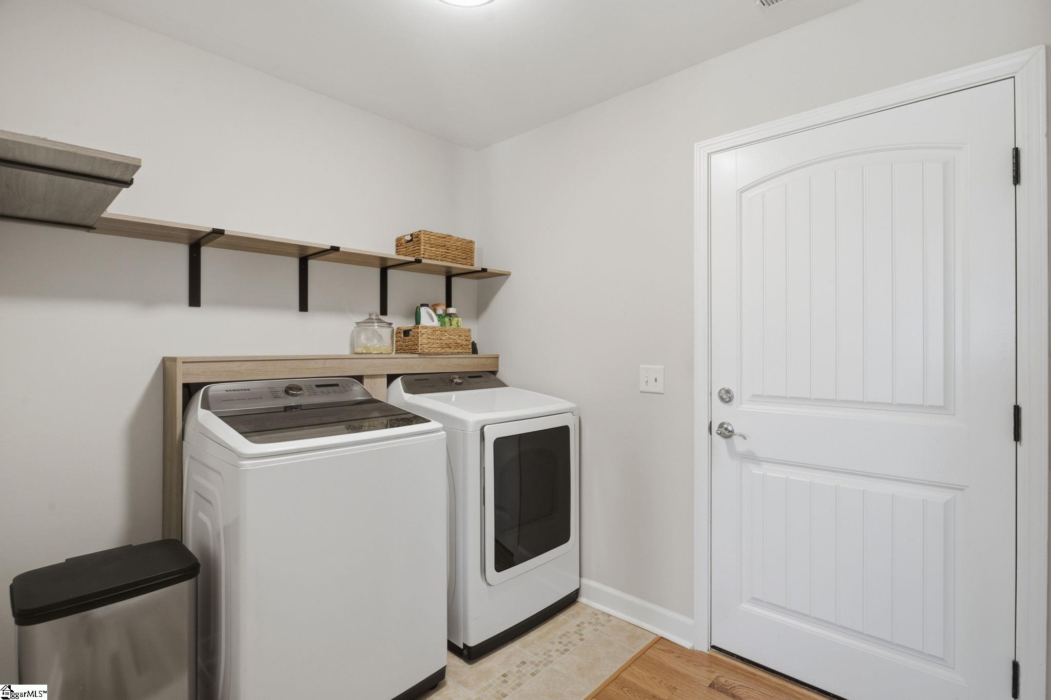 484 Carriage Gate Drive Property Photo 34