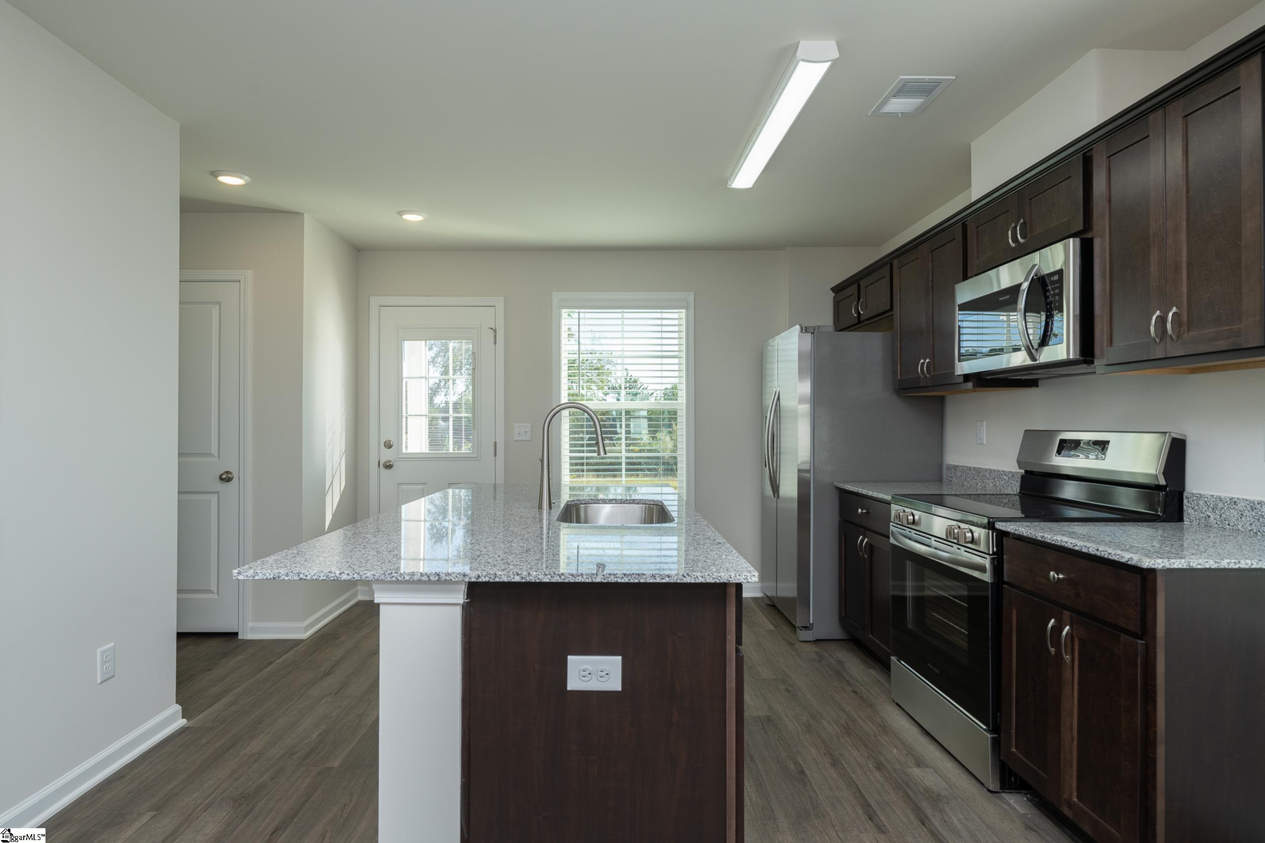 9 Thorndike Way Property Photo 9