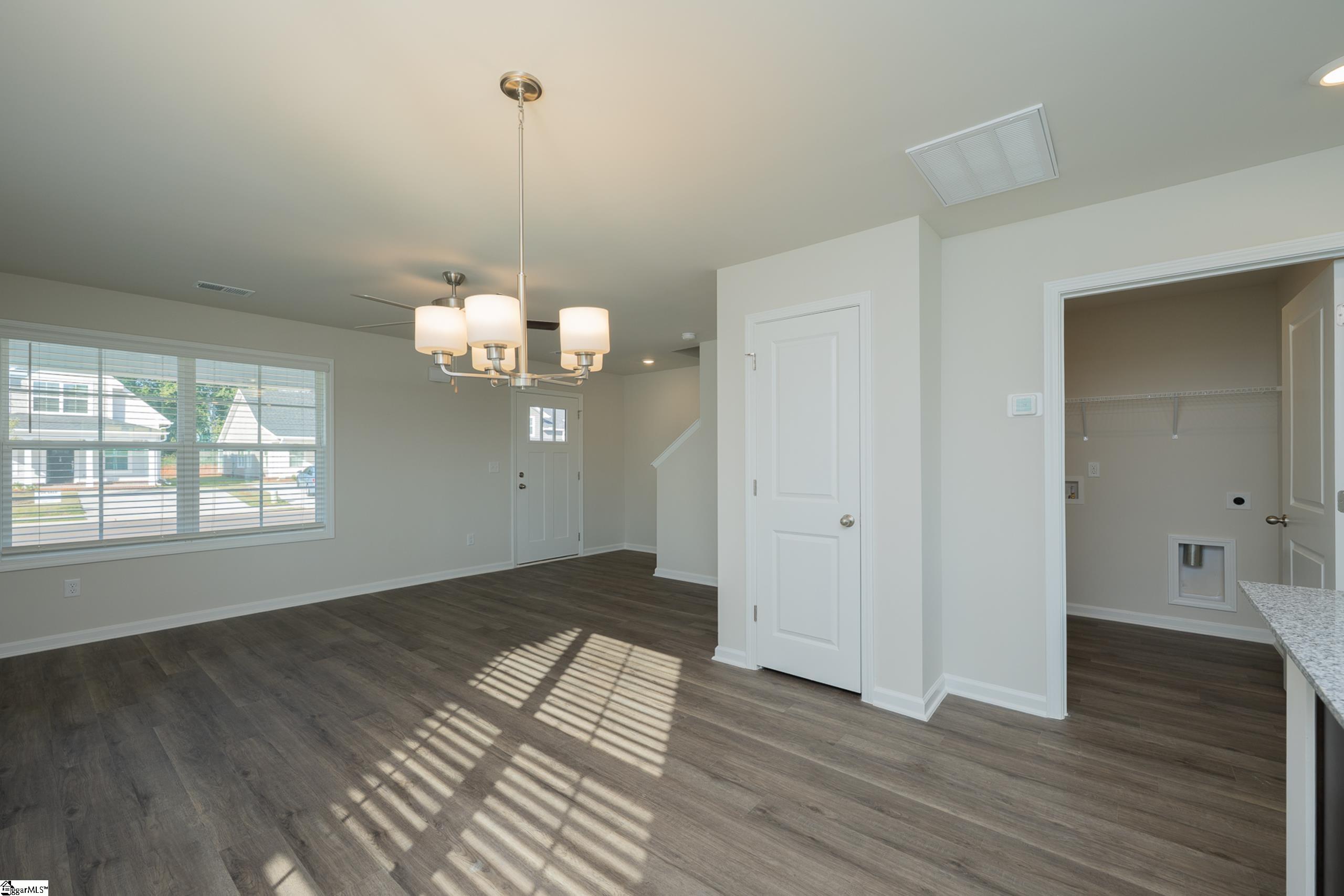 9 Thorndike Way Property Photo 15
