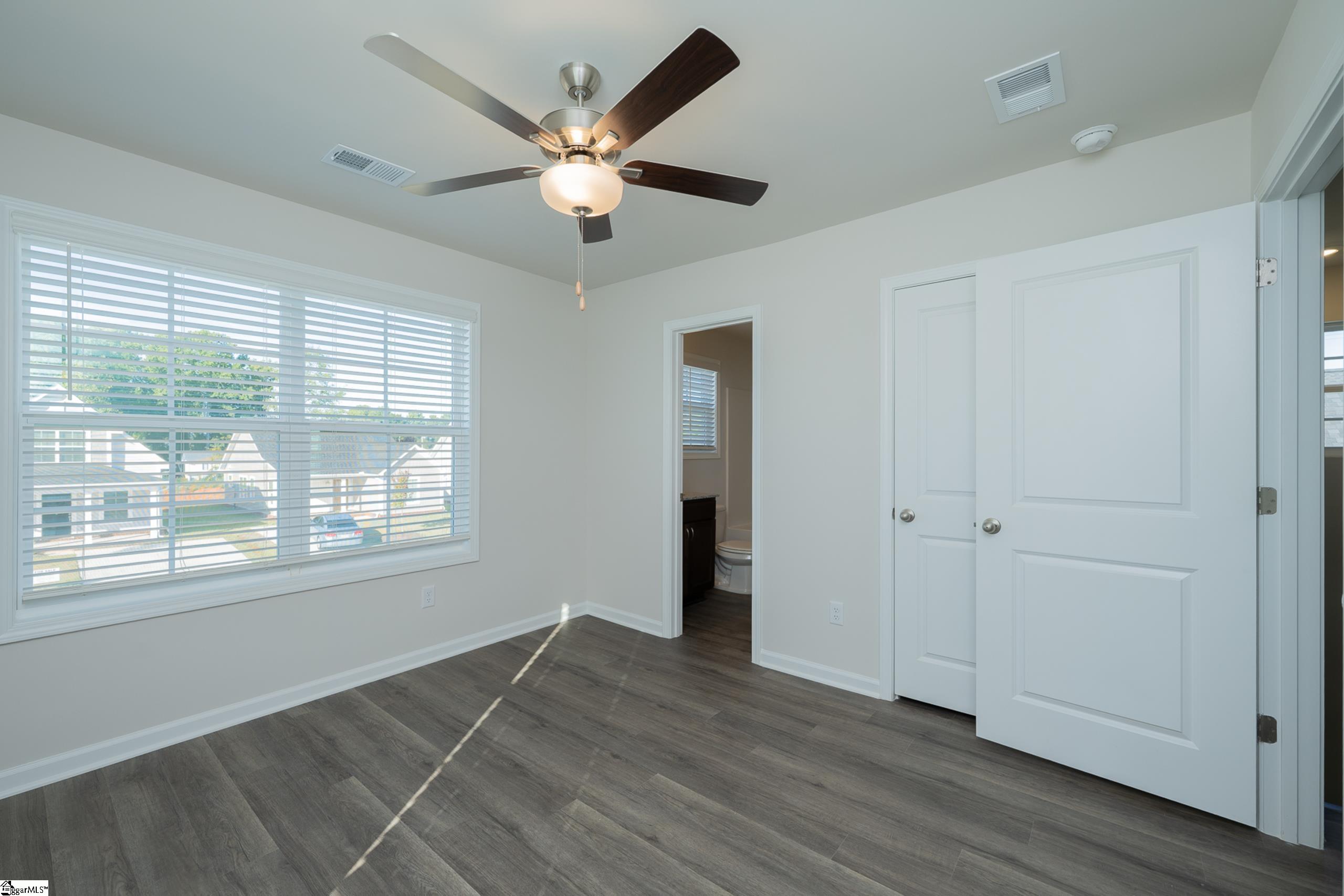 9 Thorndike Way Property Photo 17