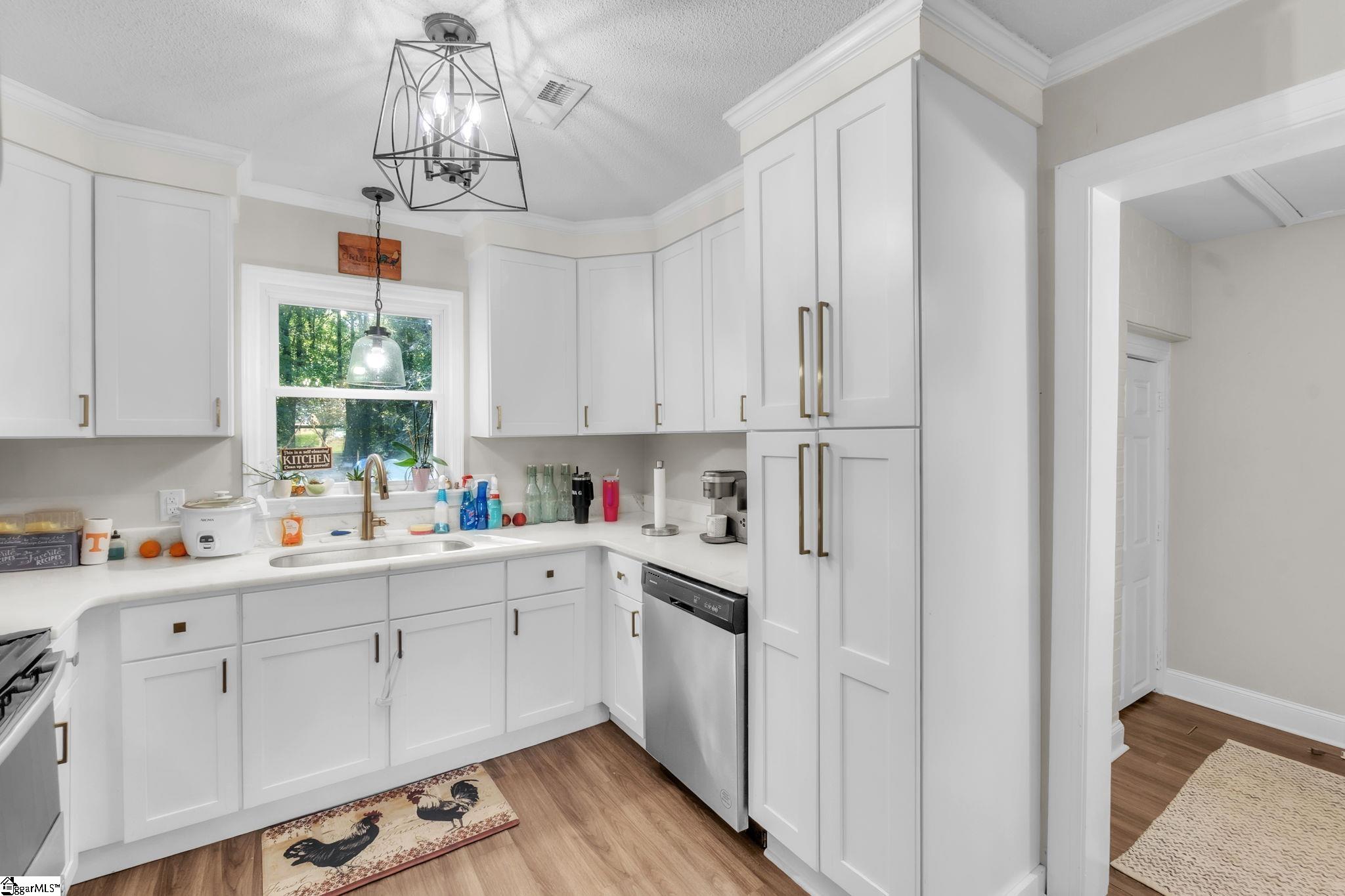 97 Parker Street Property Photo 12