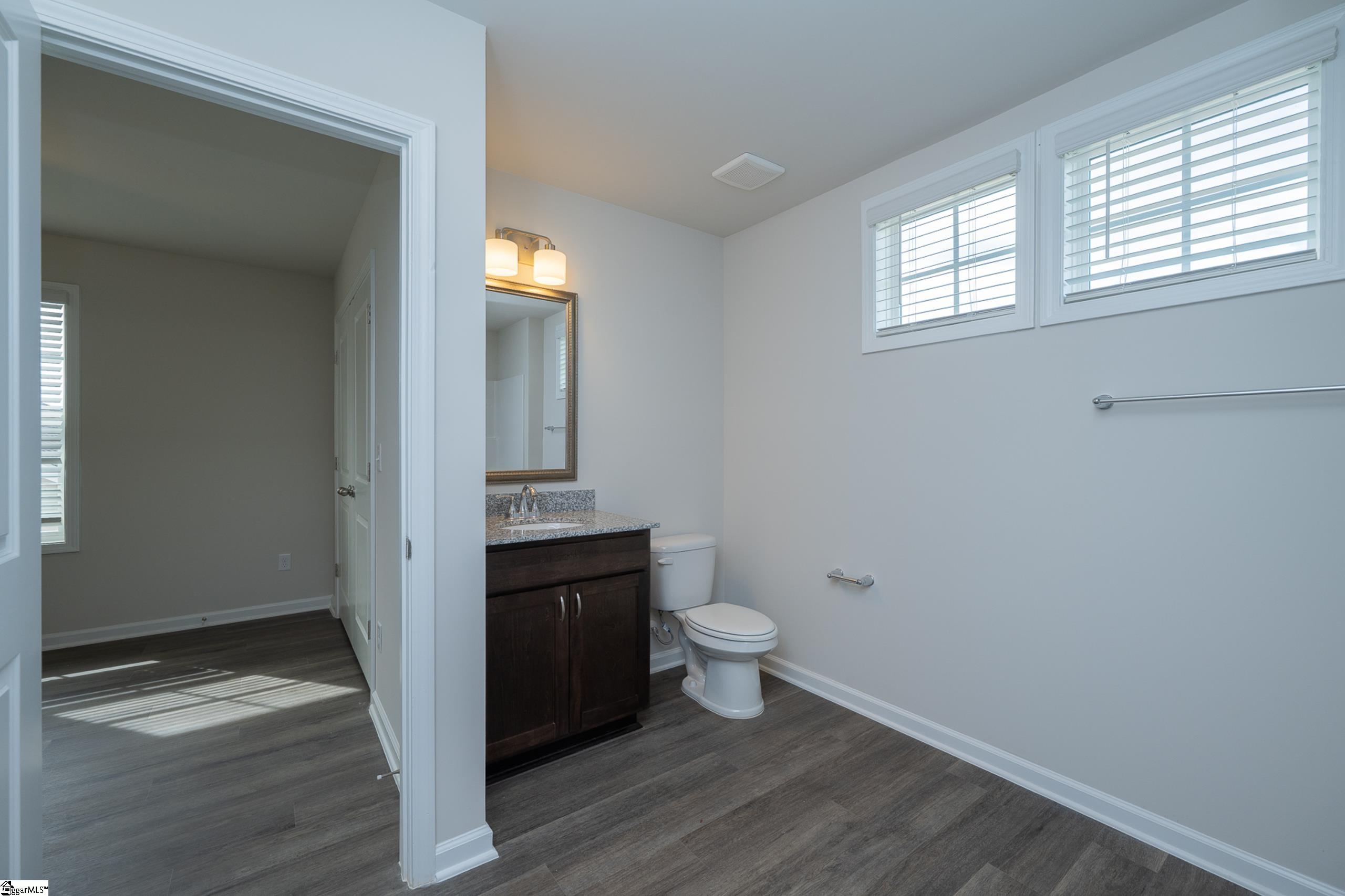 204 Waltham Court Property Photo 18