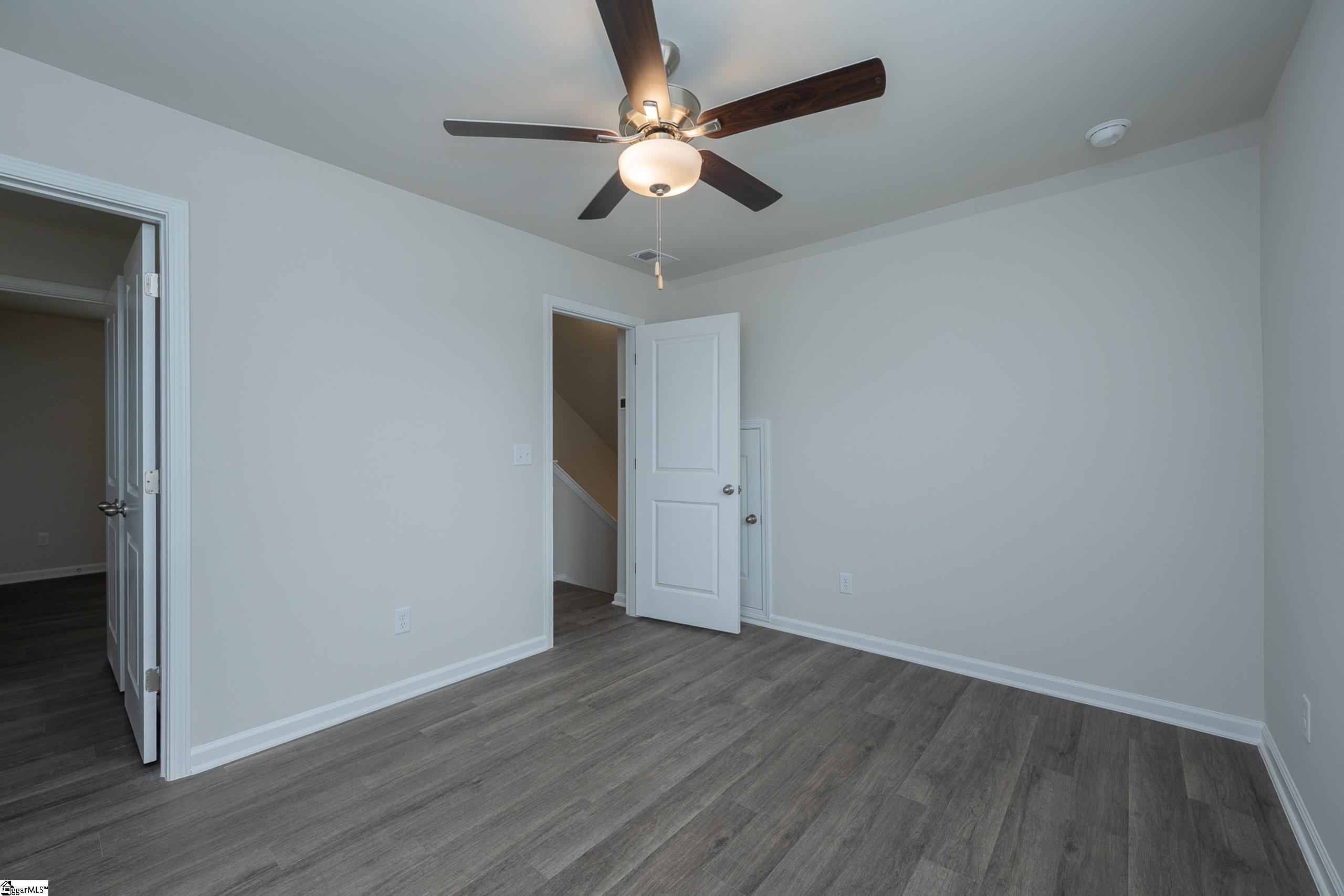 204 Waltham Court Property Photo 22