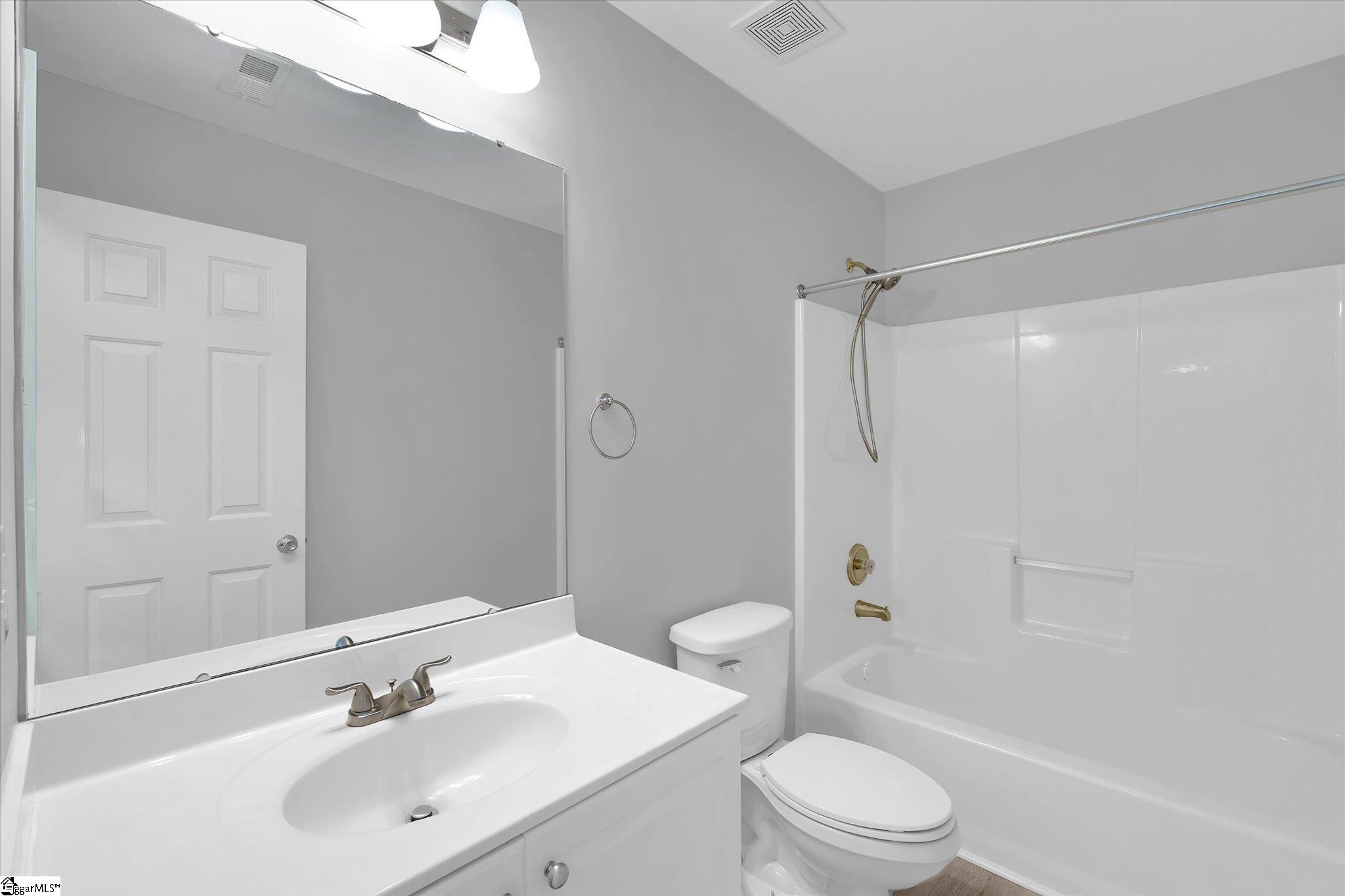 412 Woodruff Lake Way Property Photo 25