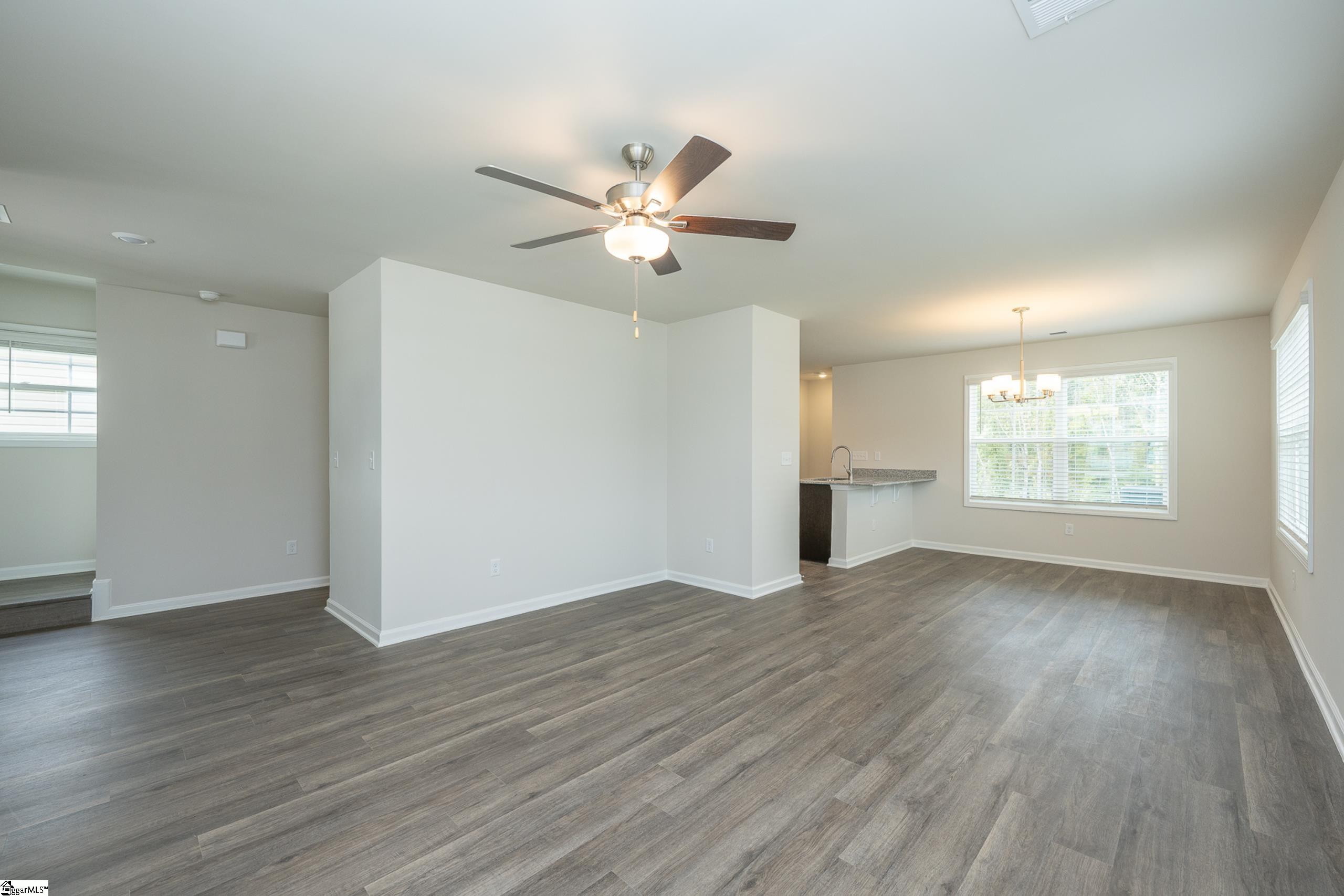 213 Waltham Court Property Photo 6