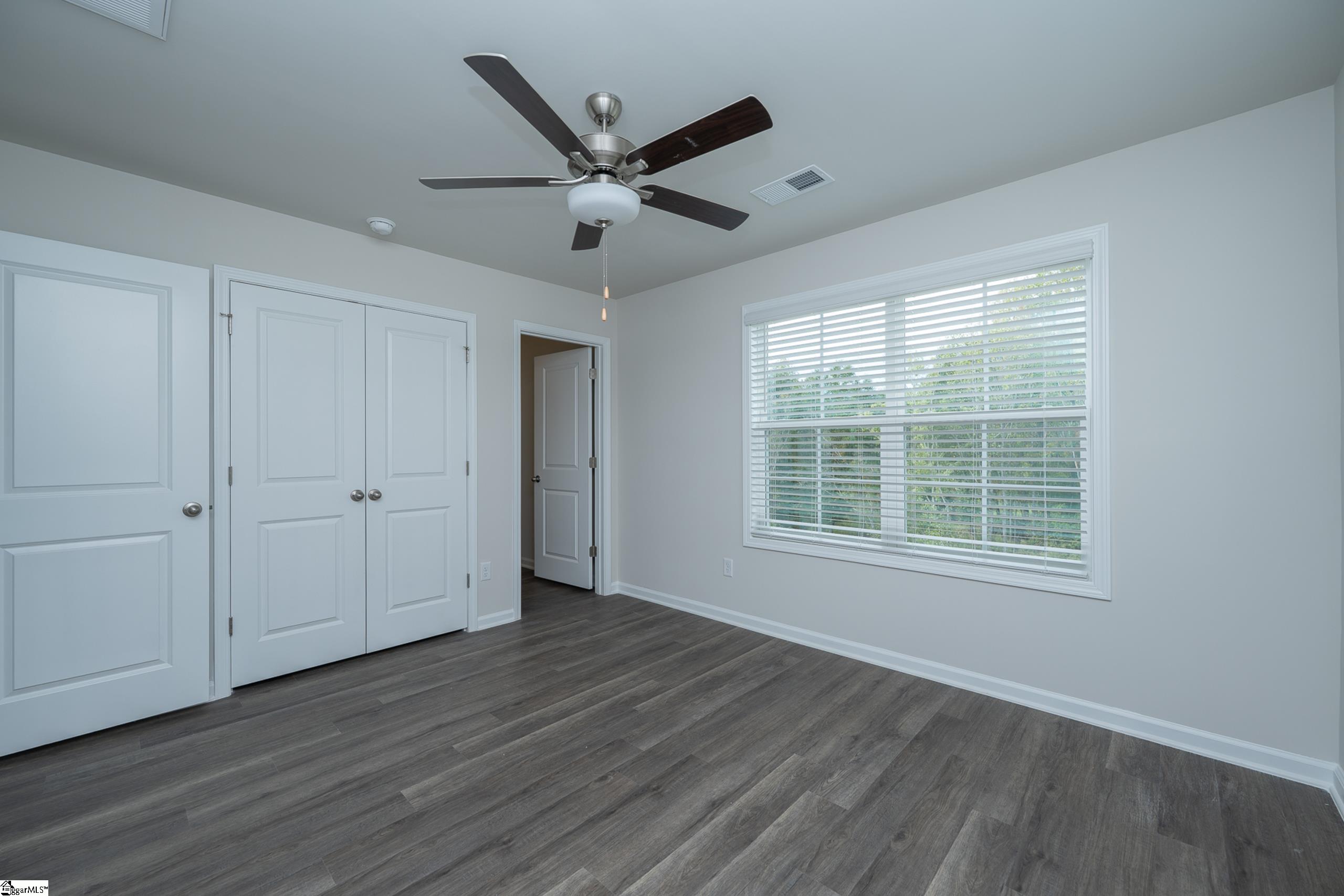 213 Waltham Court Property Photo 17