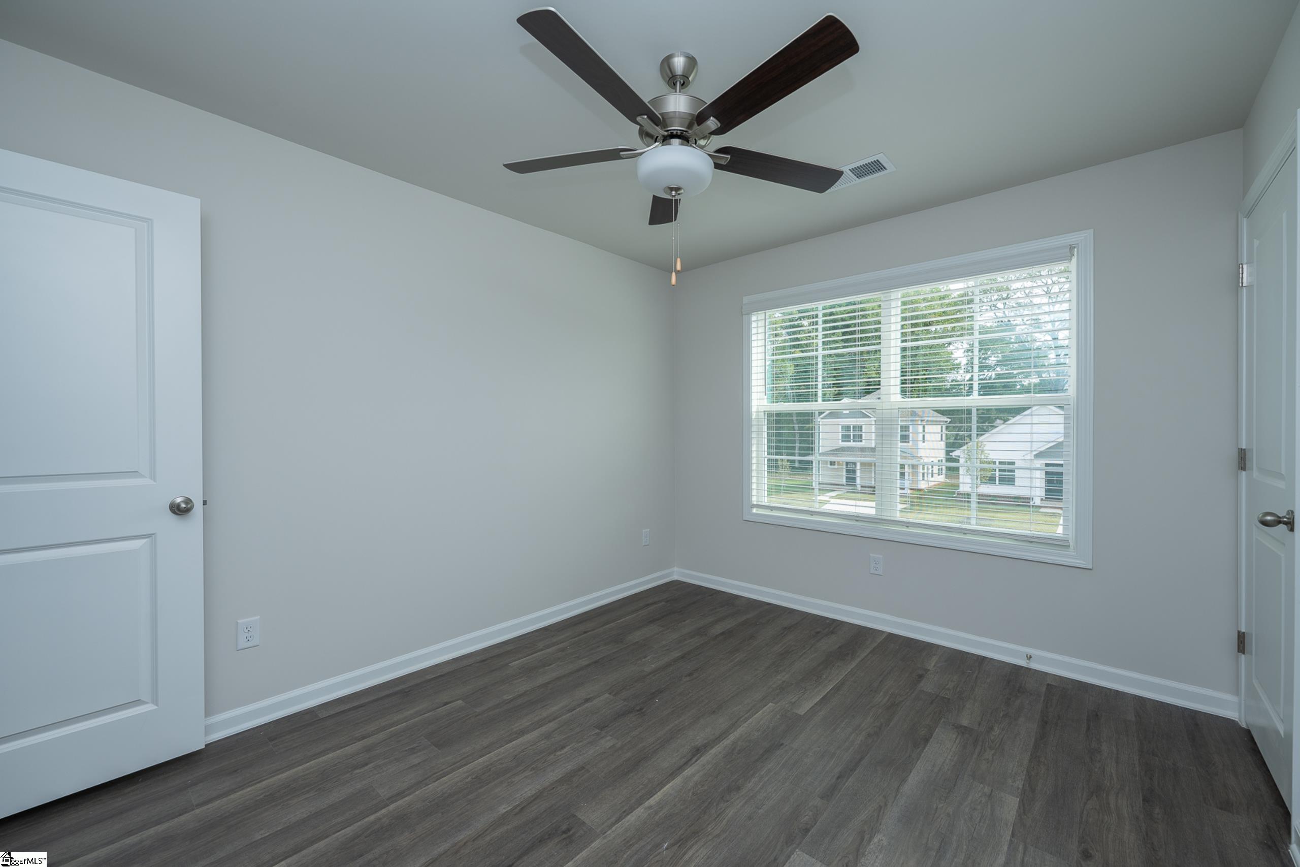 213 Waltham Court Property Photo 21