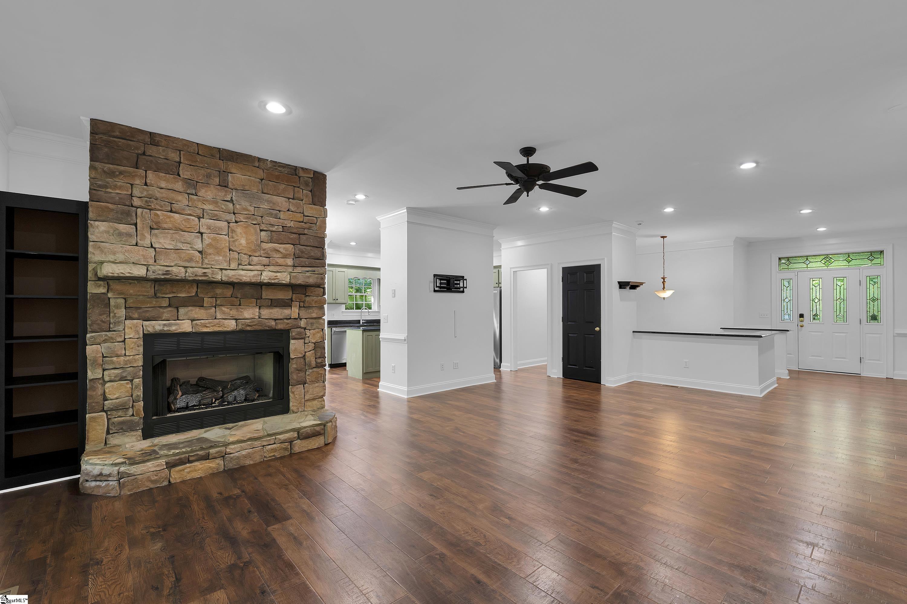 107 Blackfox Way Property Photo 7
