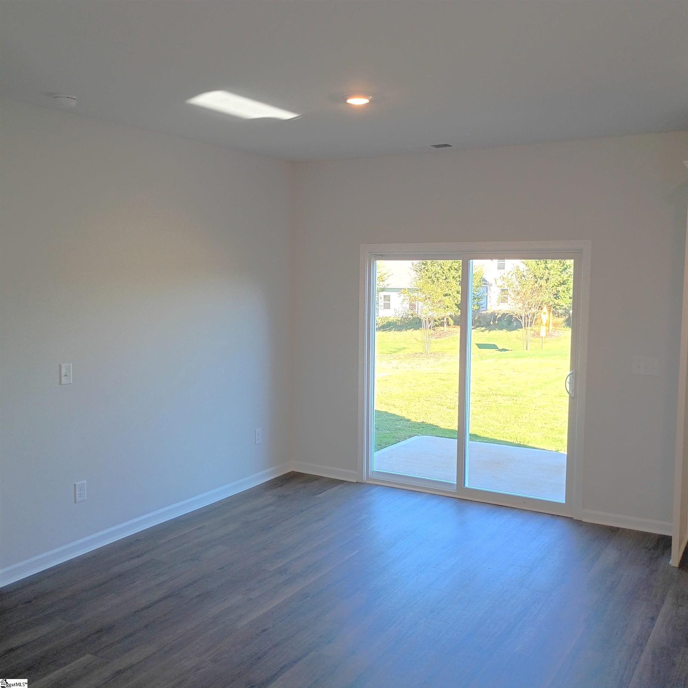 410 Wirthlan Lane Property Photo 8