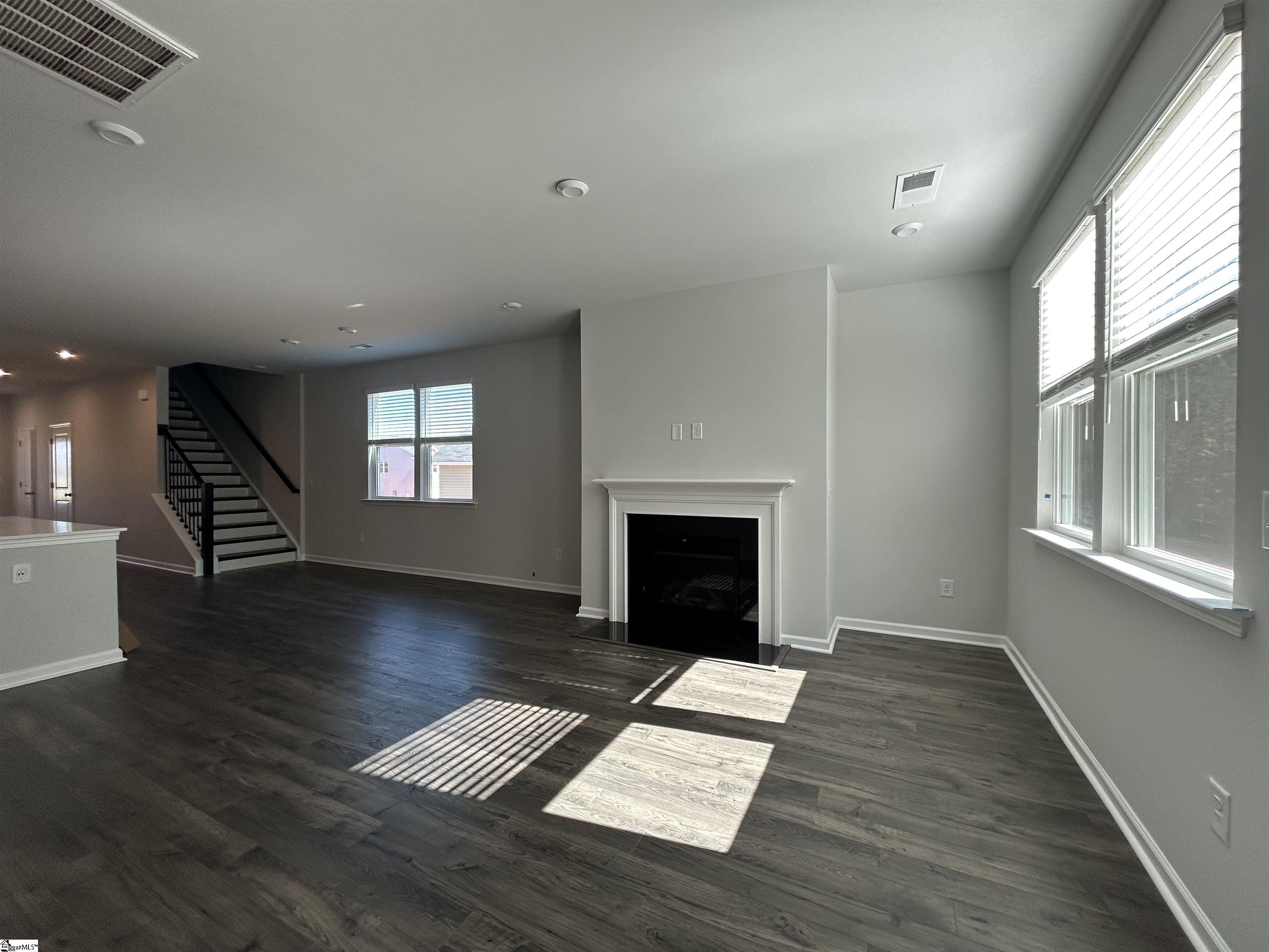 1012 Mockernut Way Property Photo 10