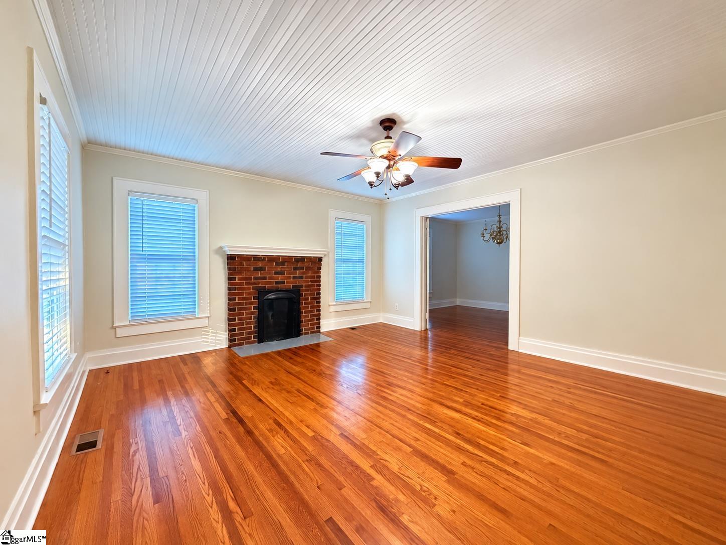 1004 North Harper Street Property Photo 2