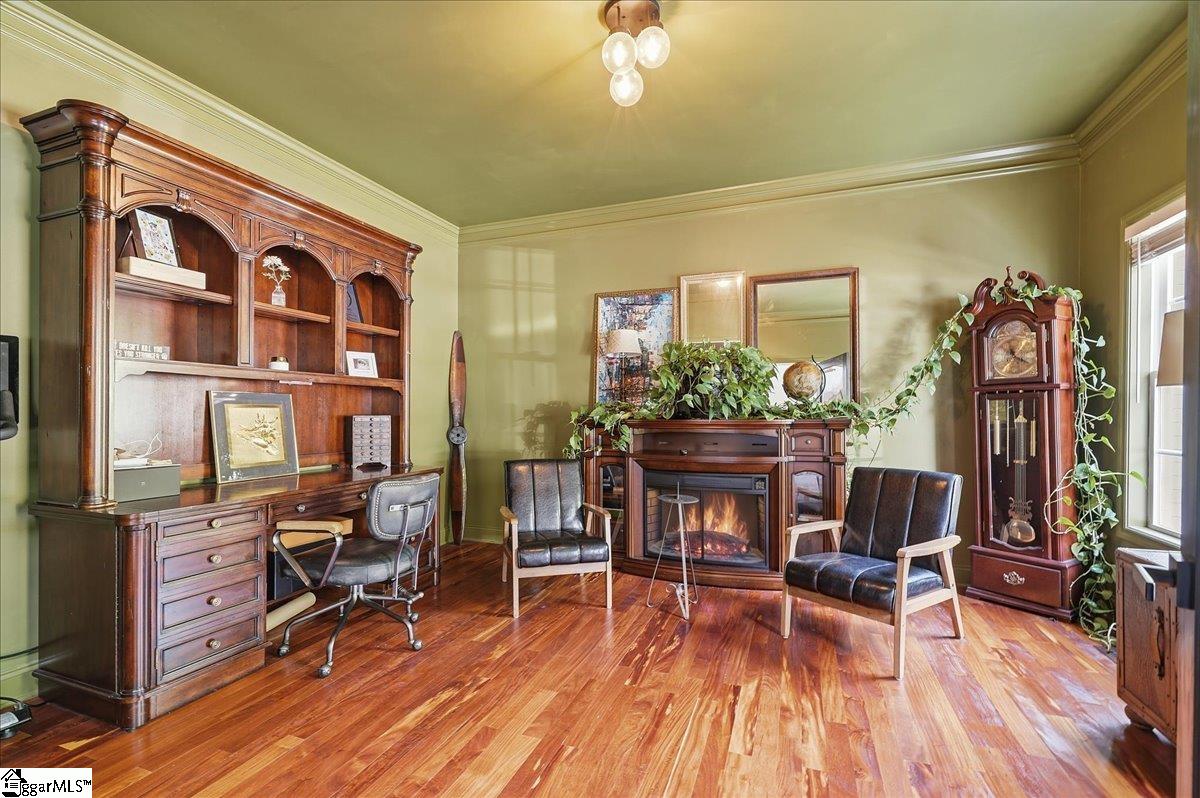 104 Paris Glen Way Property Photo 7