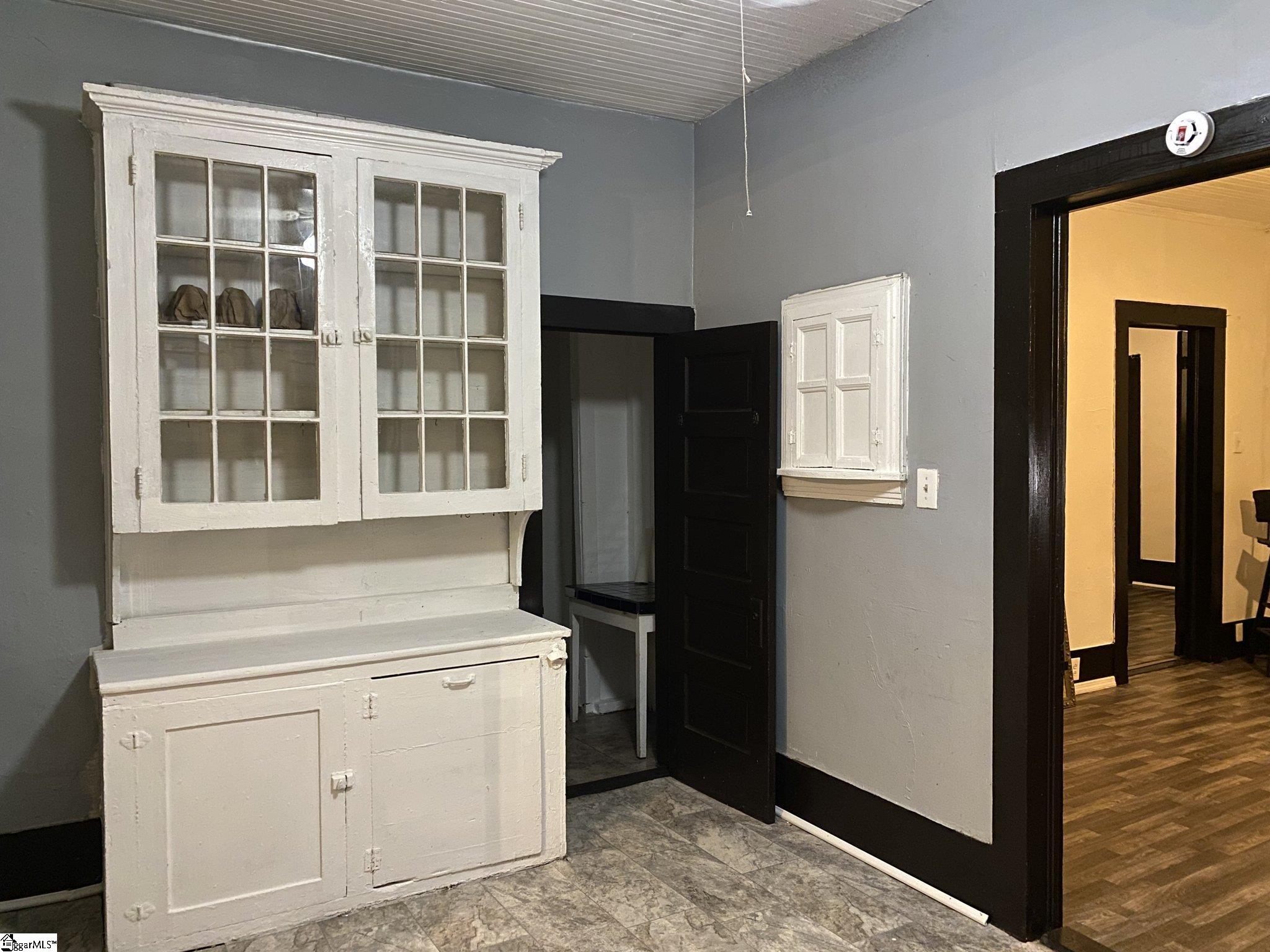 907 S Johnson Street Property Photo 10