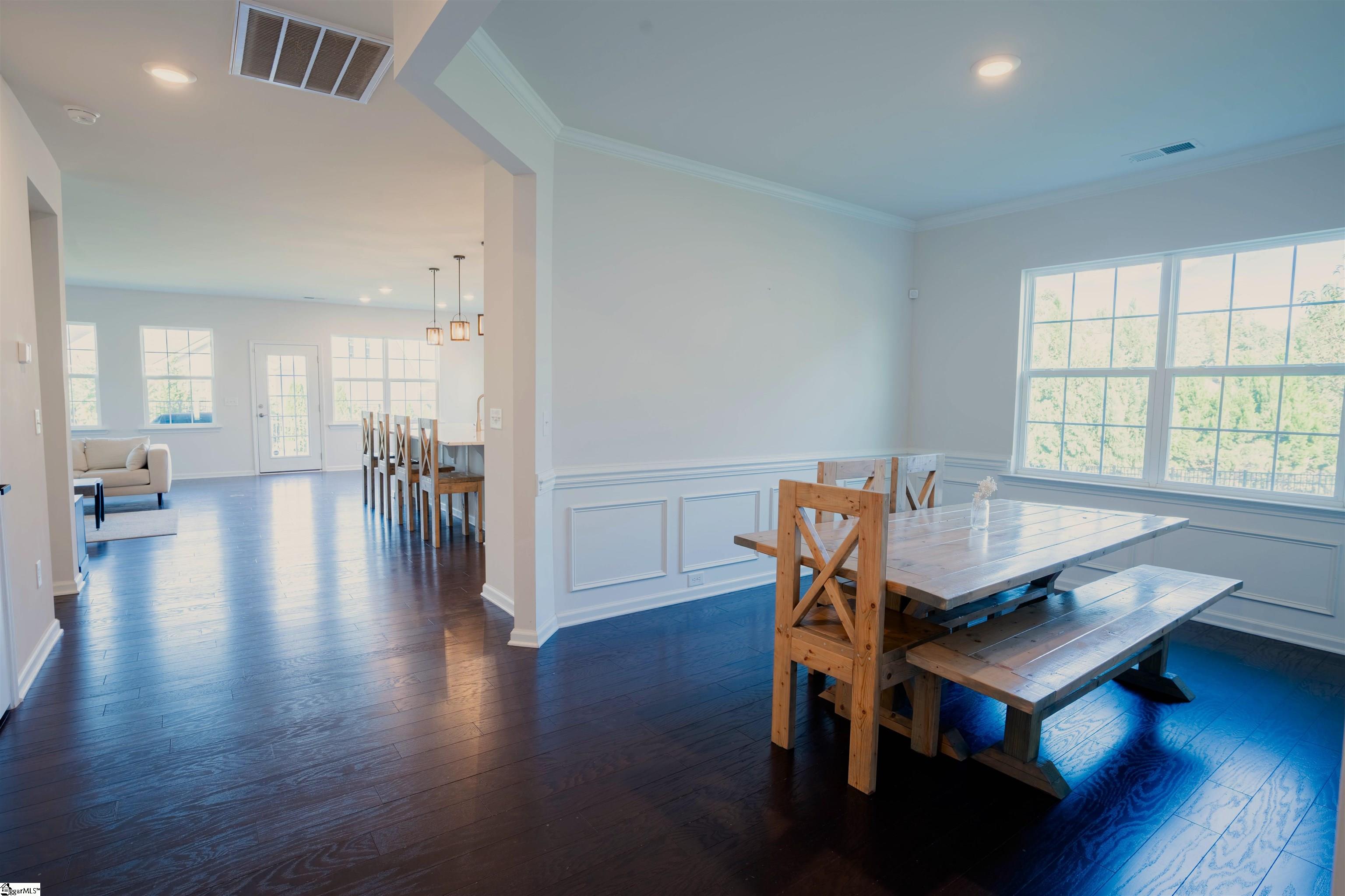 309 Delphine Court Property Photo 16