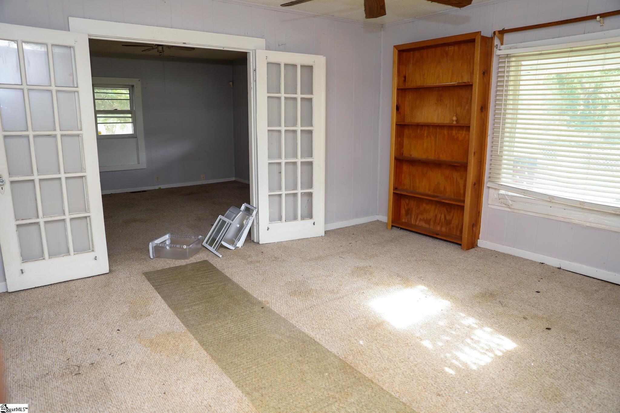 128 Bird Street Property Photo 5