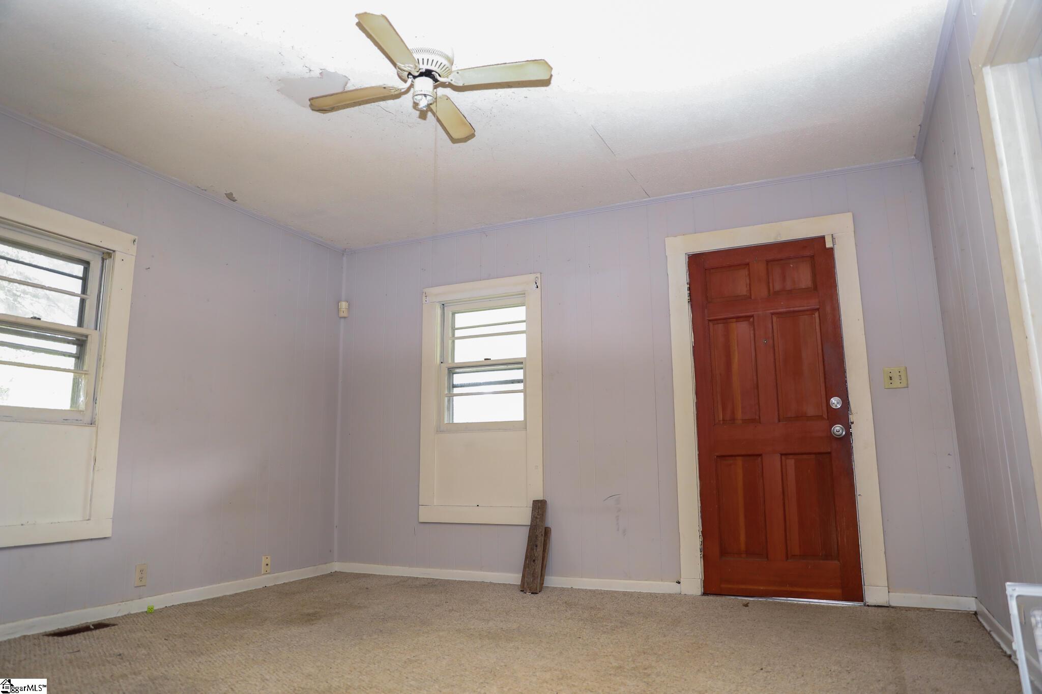 128 Bird Street Property Photo 9