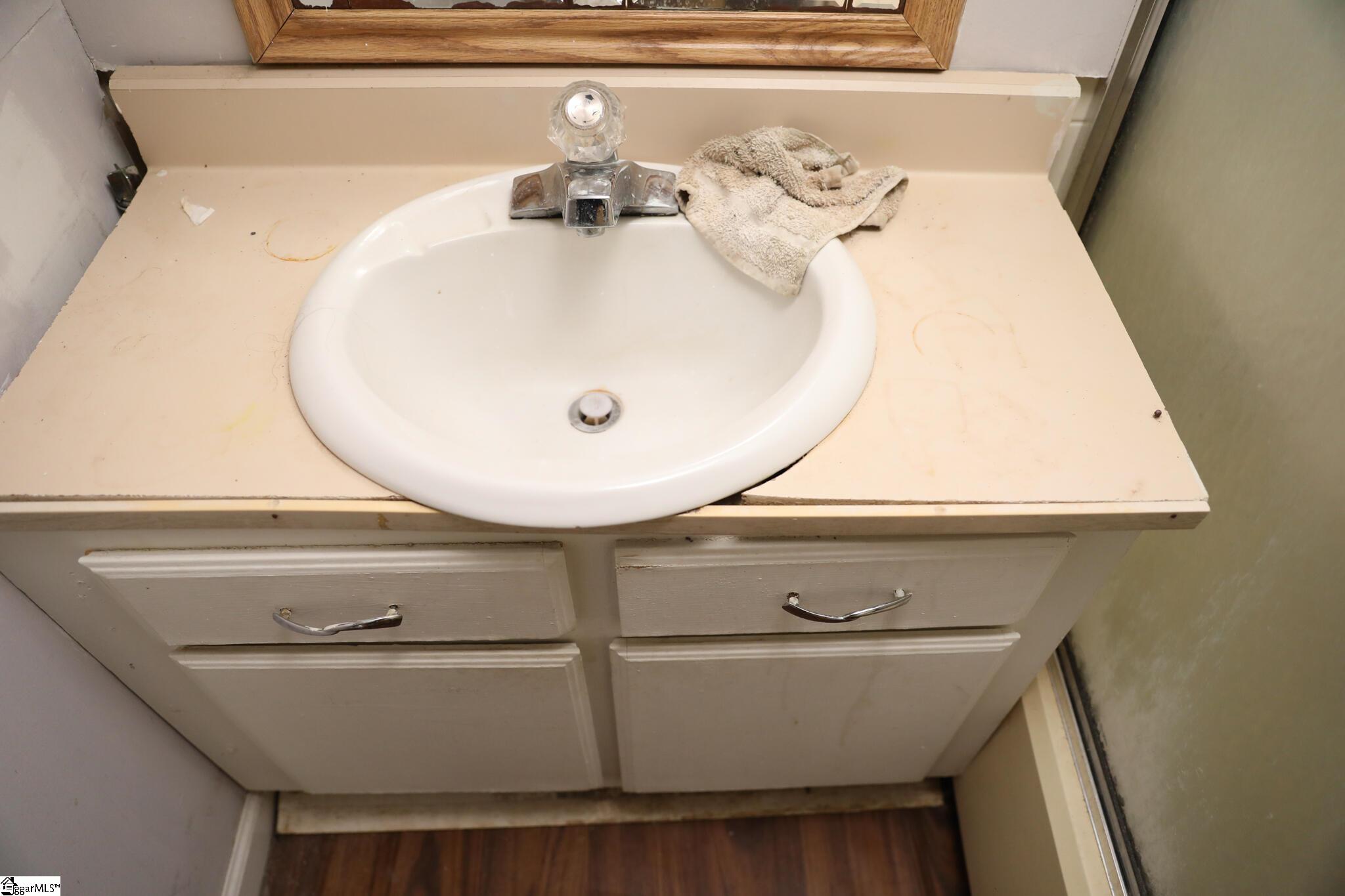 128 Bird Street Property Photo 15
