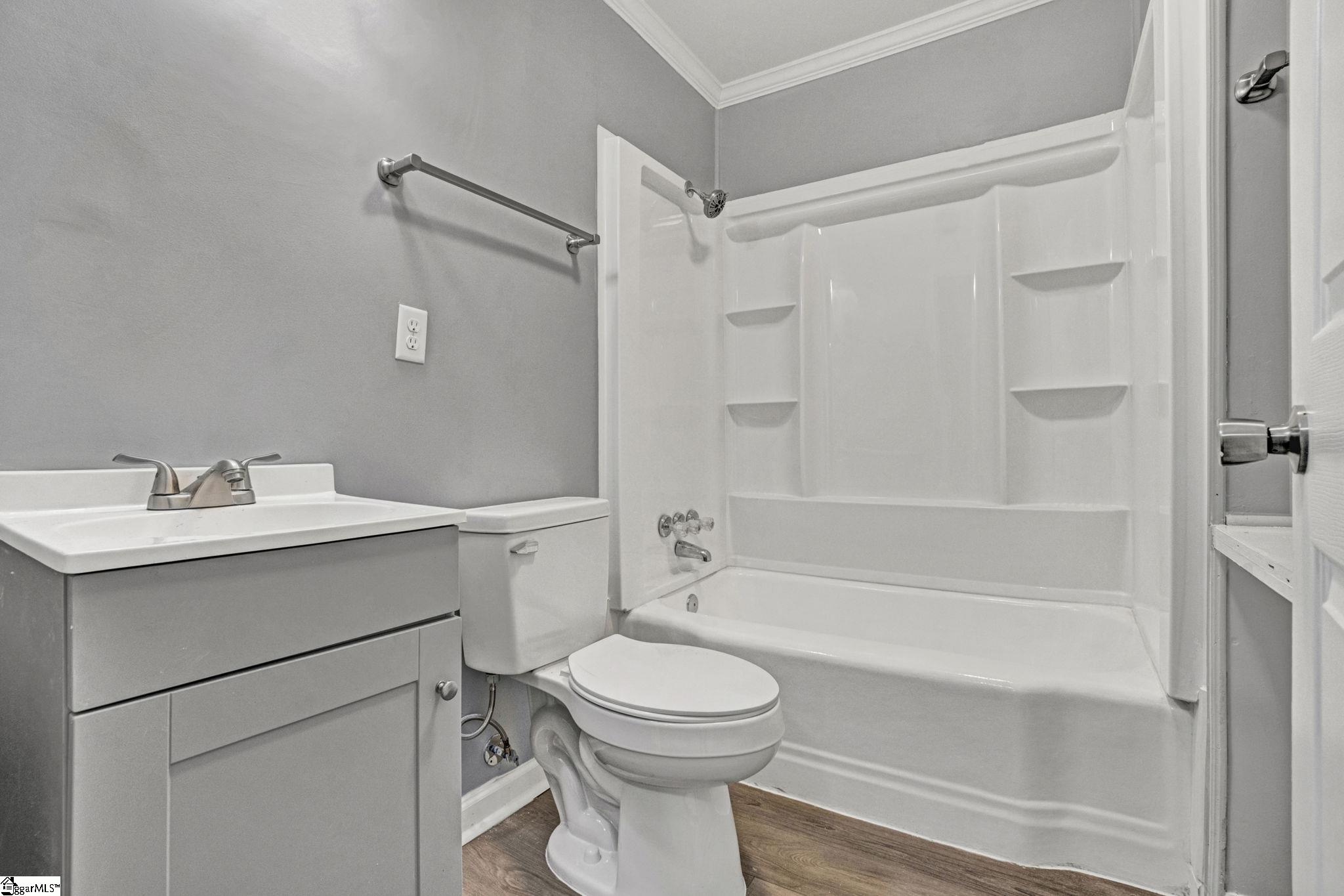 202 Holland Street Property Photo 30
