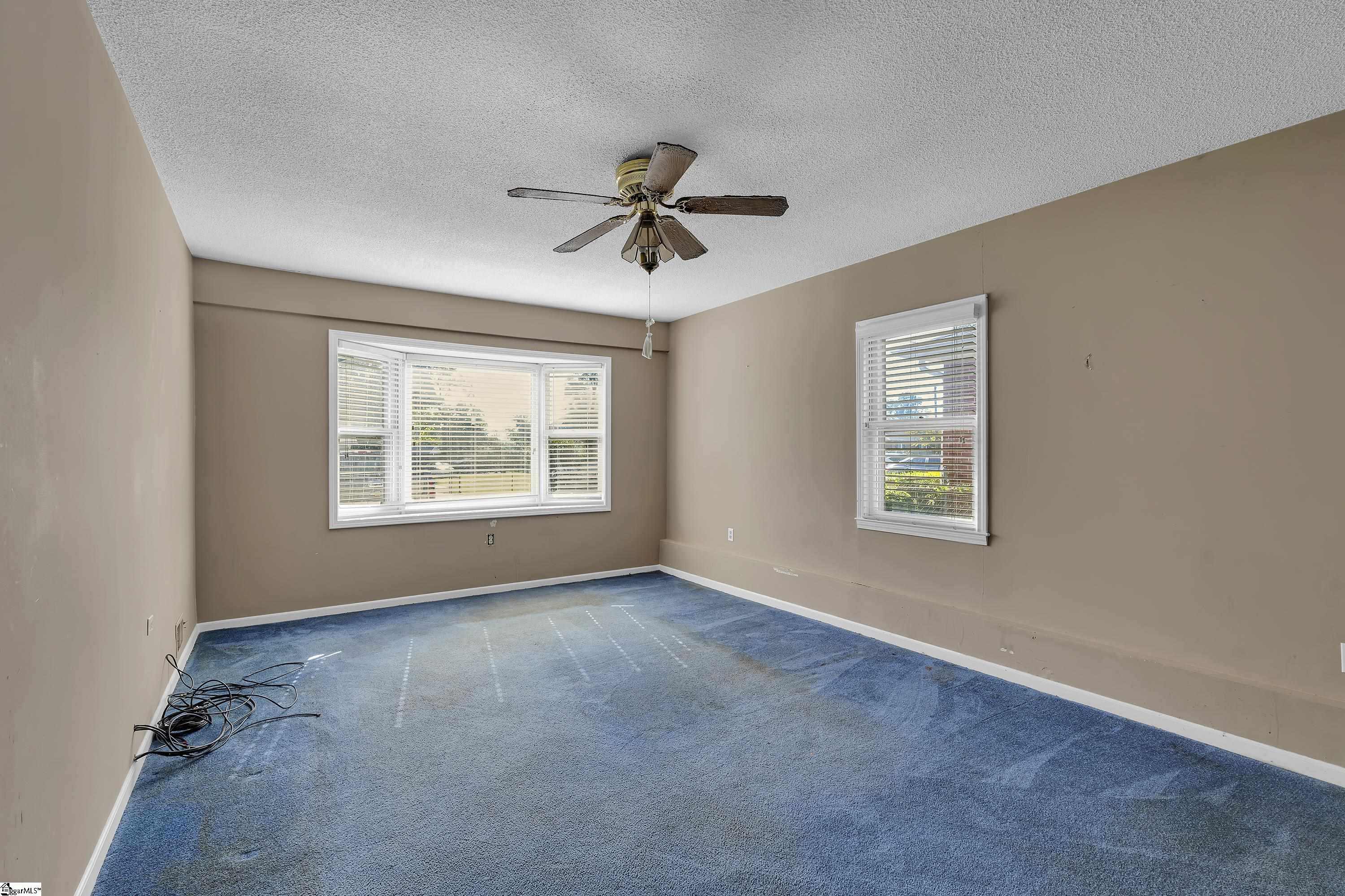 9 Clemson Avenue Property Photo 11