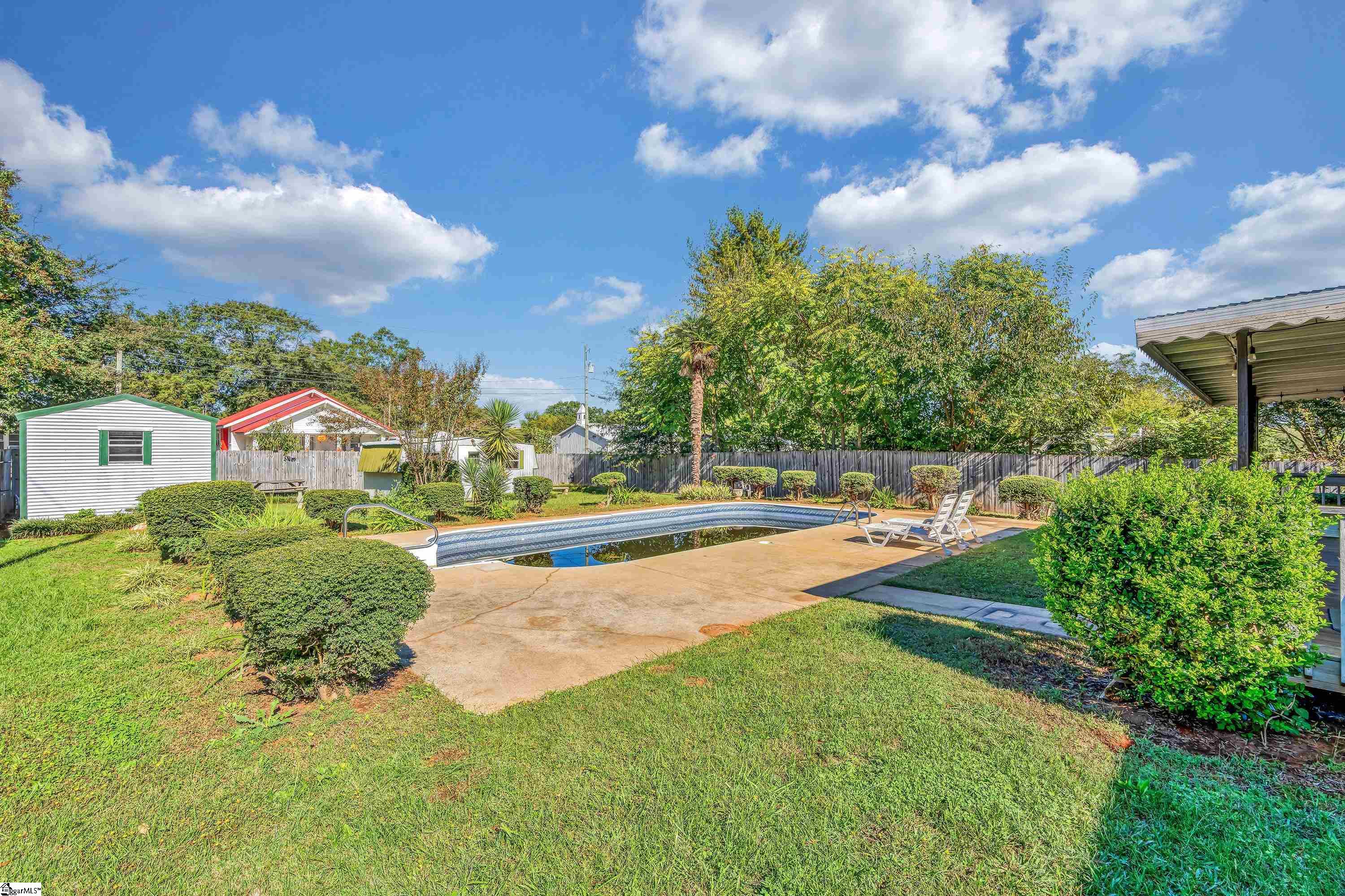 9 Clemson Avenue Property Photo 18