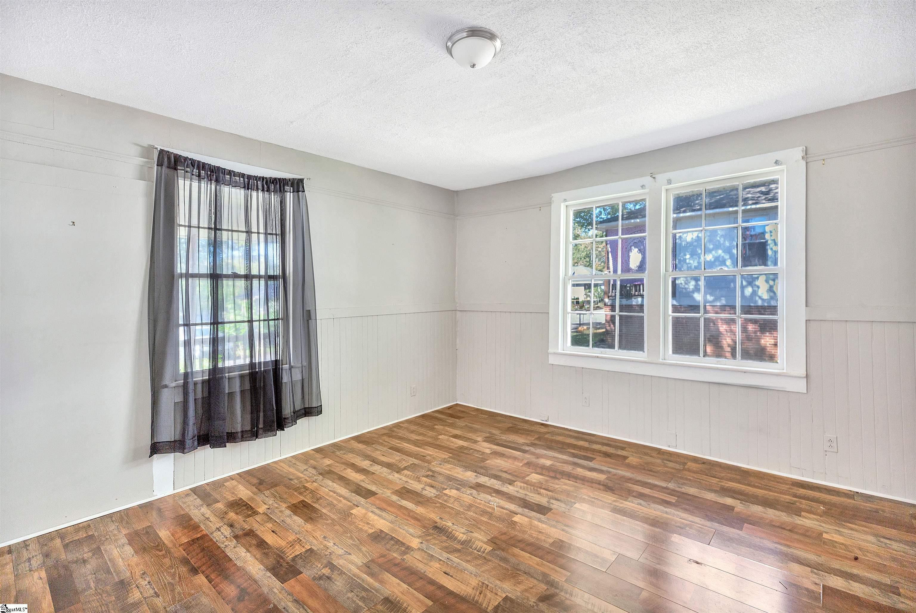 402 J Street Property Photo 11