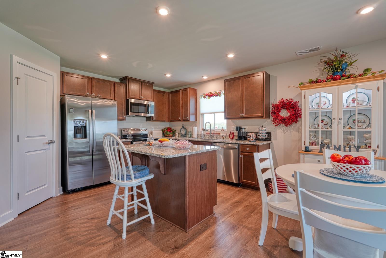 868 Meadowbrook Road Property Photo 10