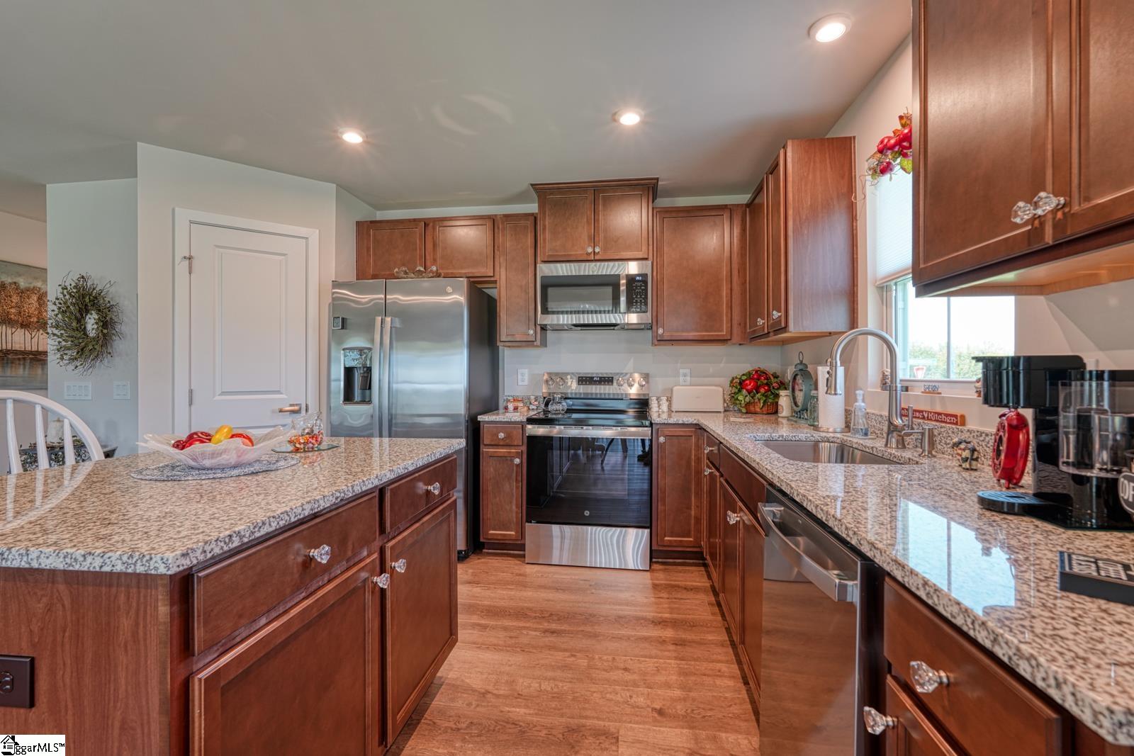 868 Meadowbrook Road Property Photo 11
