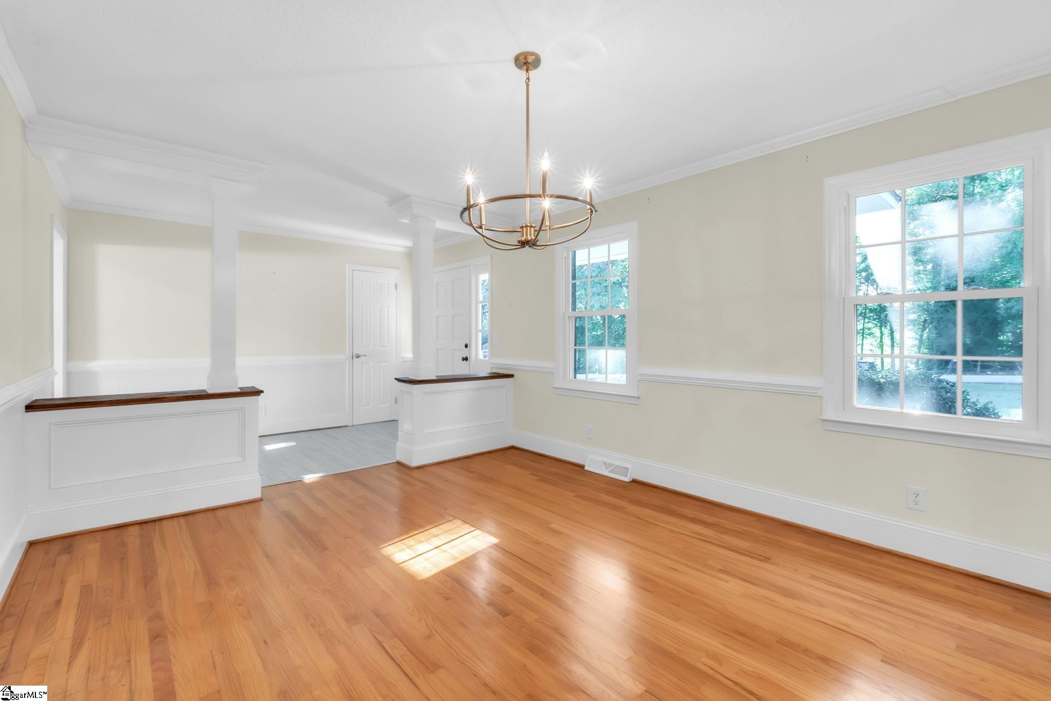 210 W Fernwood Road Property Photo 9