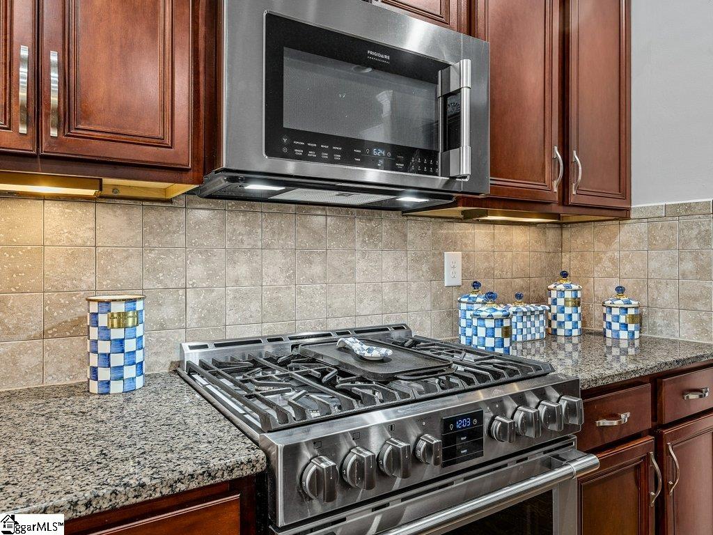 233 N Radcliff Way Property Photo 19