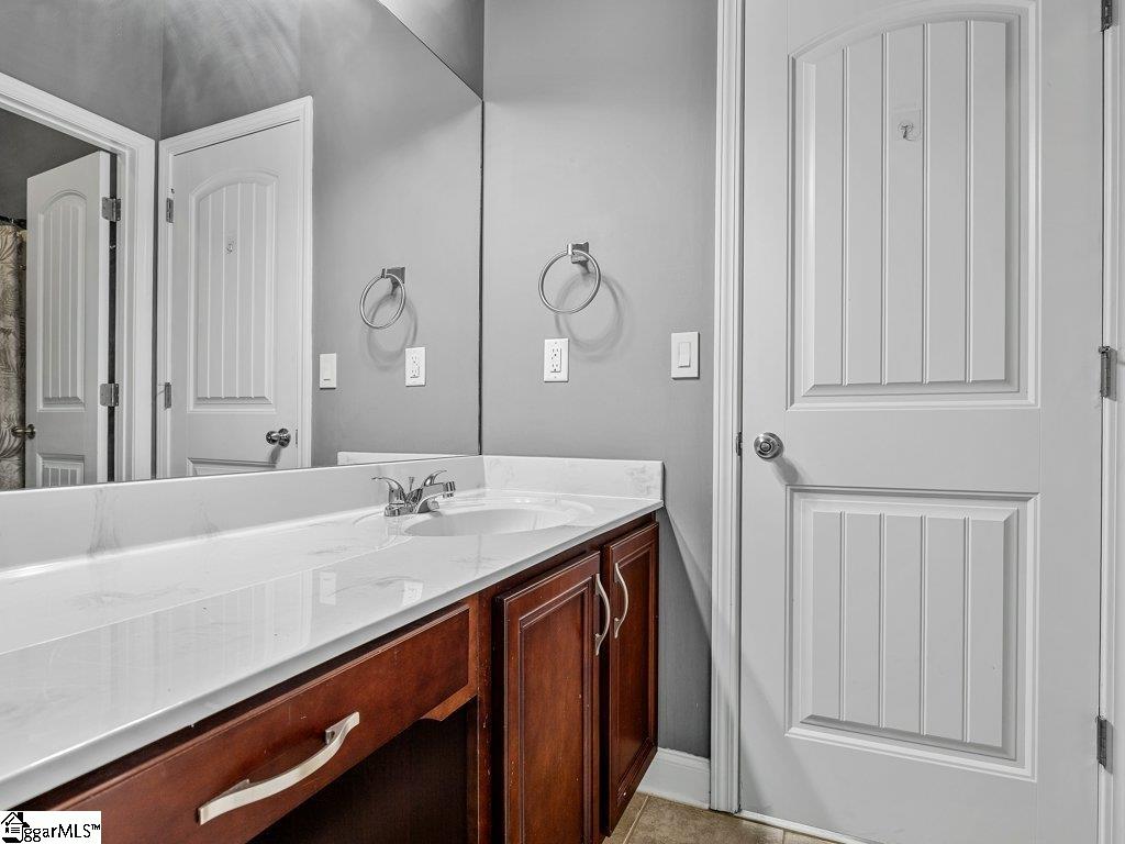 233 N Radcliff Way Property Photo 34