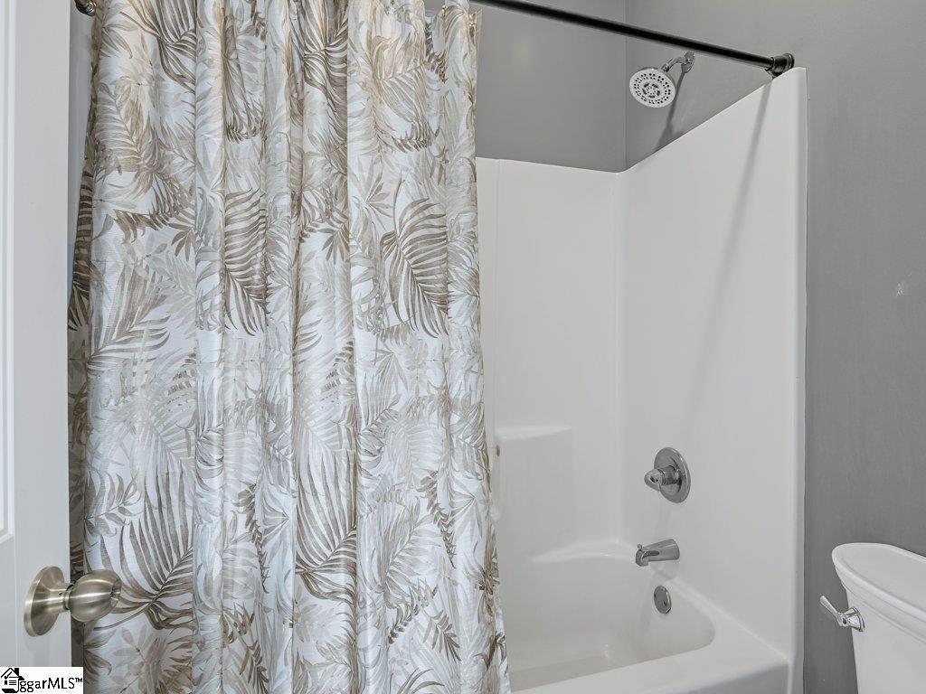 233 N Radcliff Way Property Photo 35