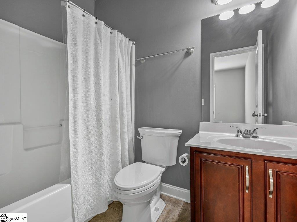 233 N Radcliff Way Property Photo 42