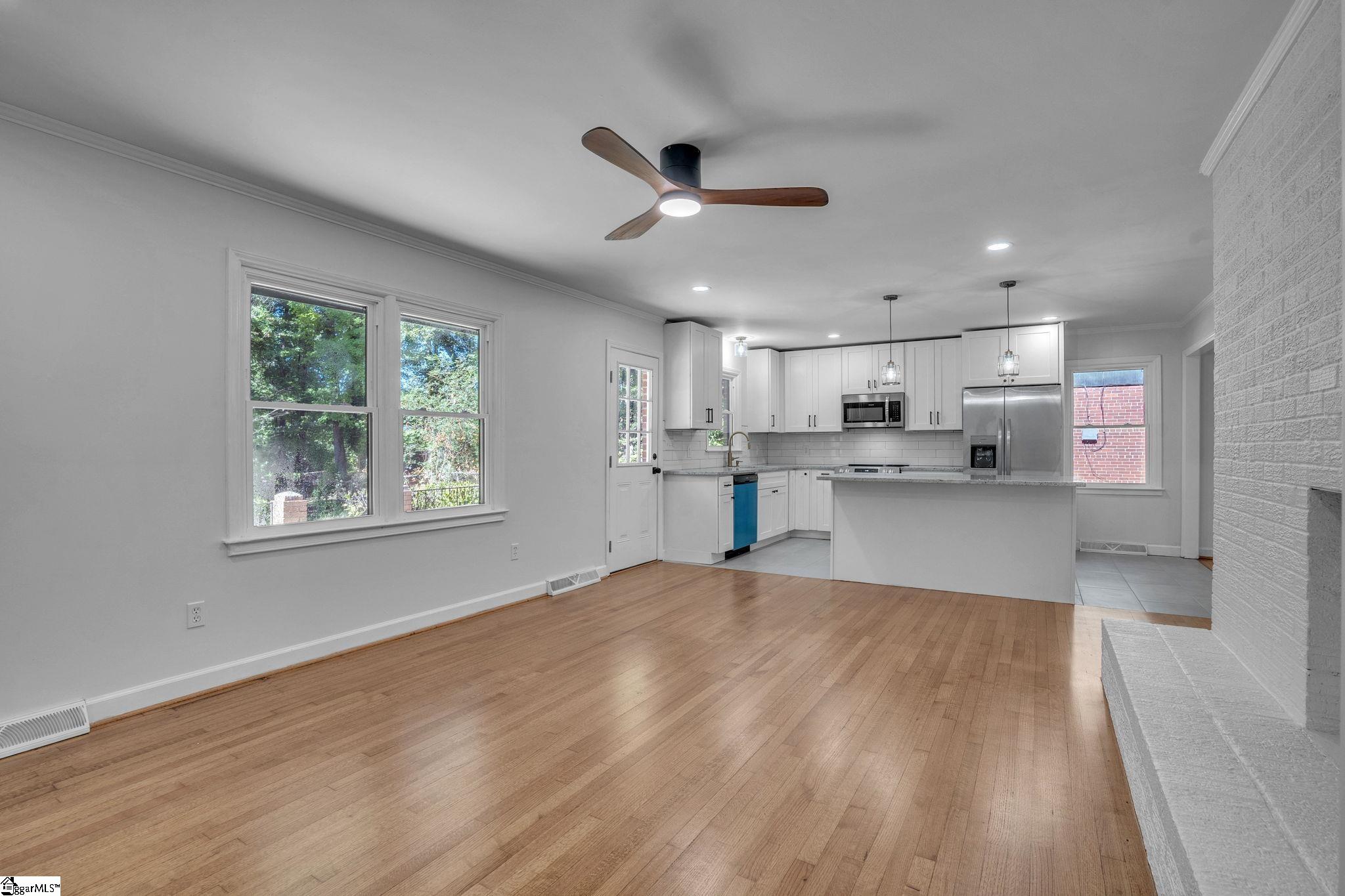 26 Pine Creek Court Property Photo 8