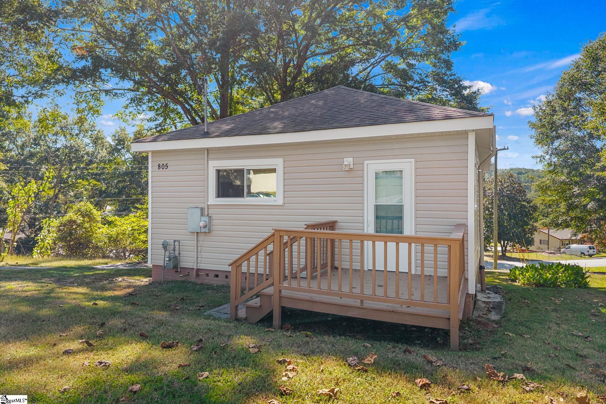 805 Blair Street Property Photo 3