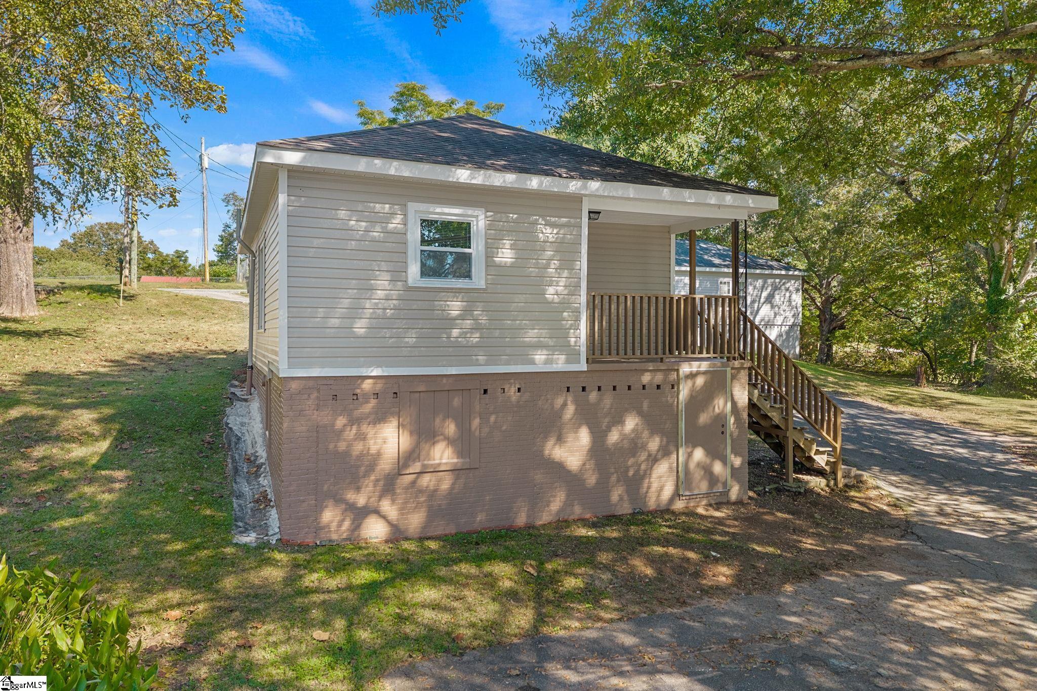 805 Blair Street Property Photo 18