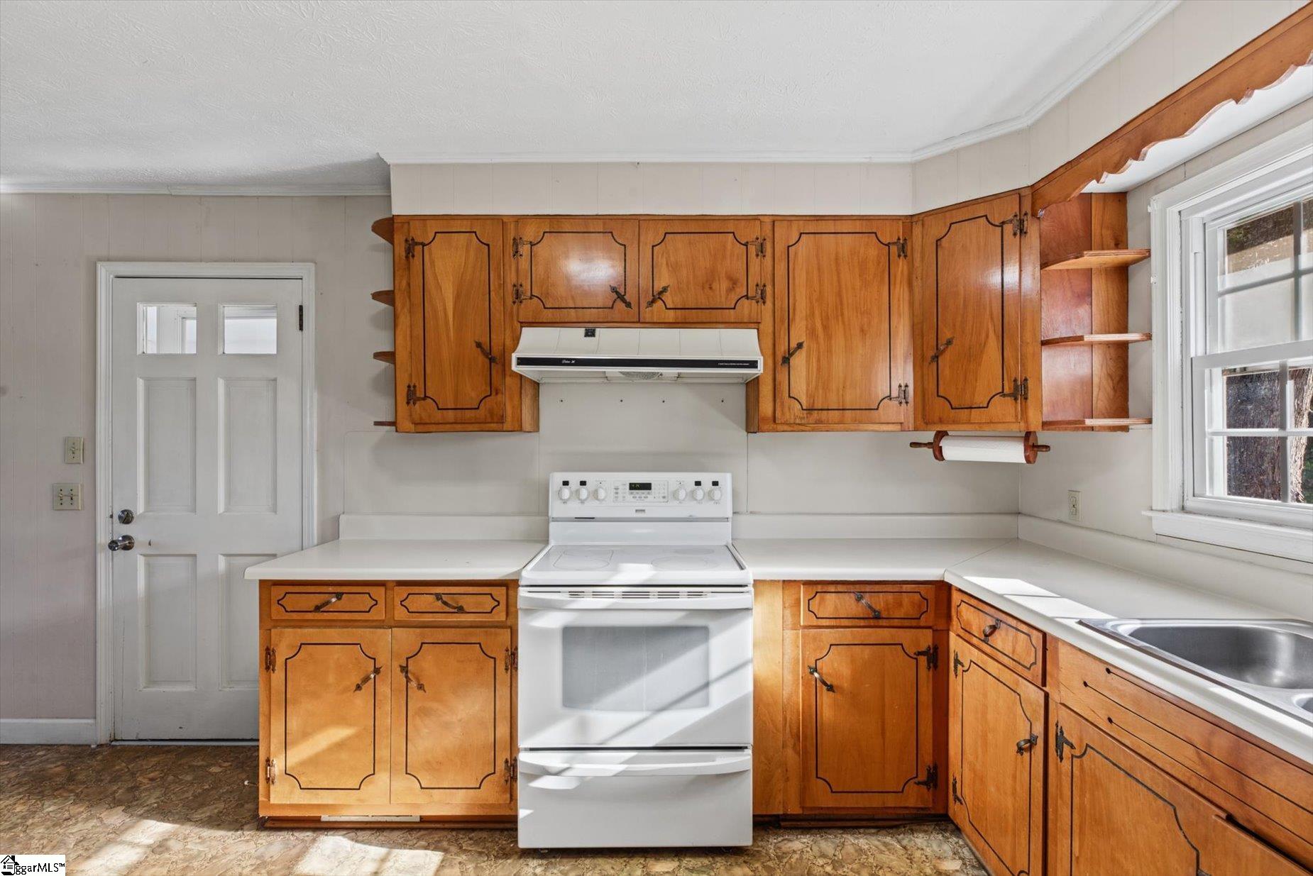 747 Lusk Road Property Photo 13